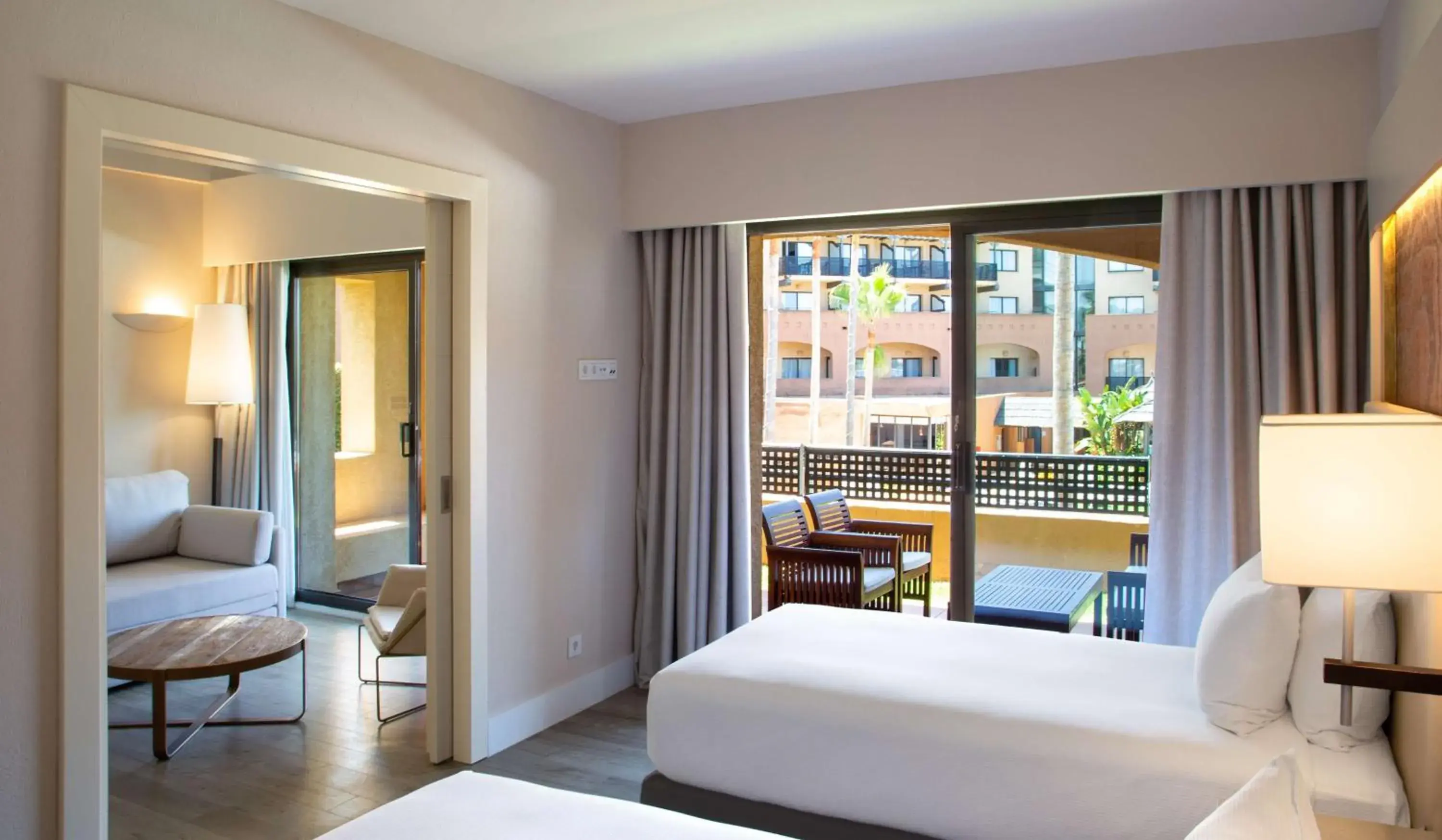 Two-Bedroom King Suite in DoubleTree by Hilton Islantilla Beach Golf Resort Two-Bedroom King Suite in DoubleTree by Hilton Islantilla Beach Golf Resort