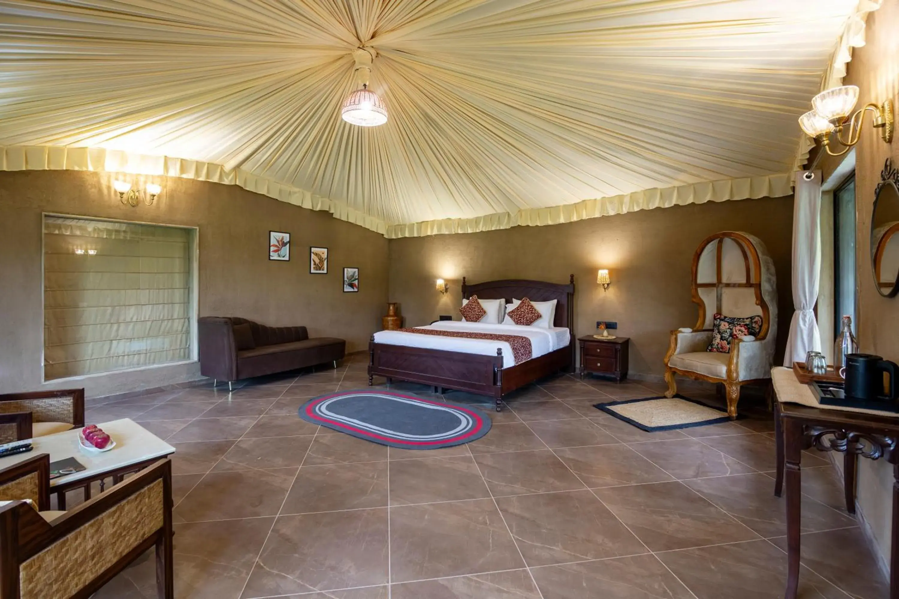 Luxury Tent with Sit Out in Sterling Orient Woods Pench Luxury Tent with Sit Out in Sterling Orient Woods Pench