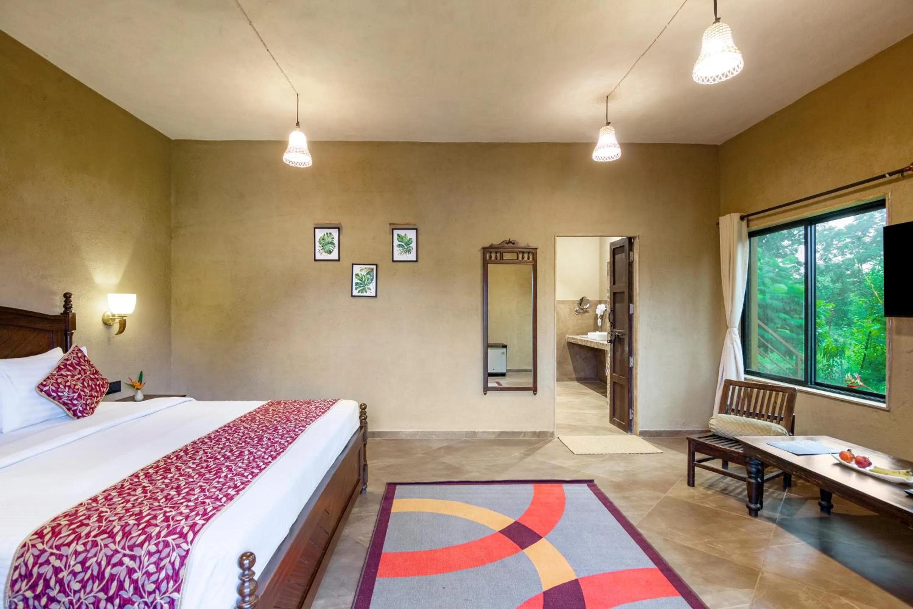 Bed in Sterling Orient Woods Pench