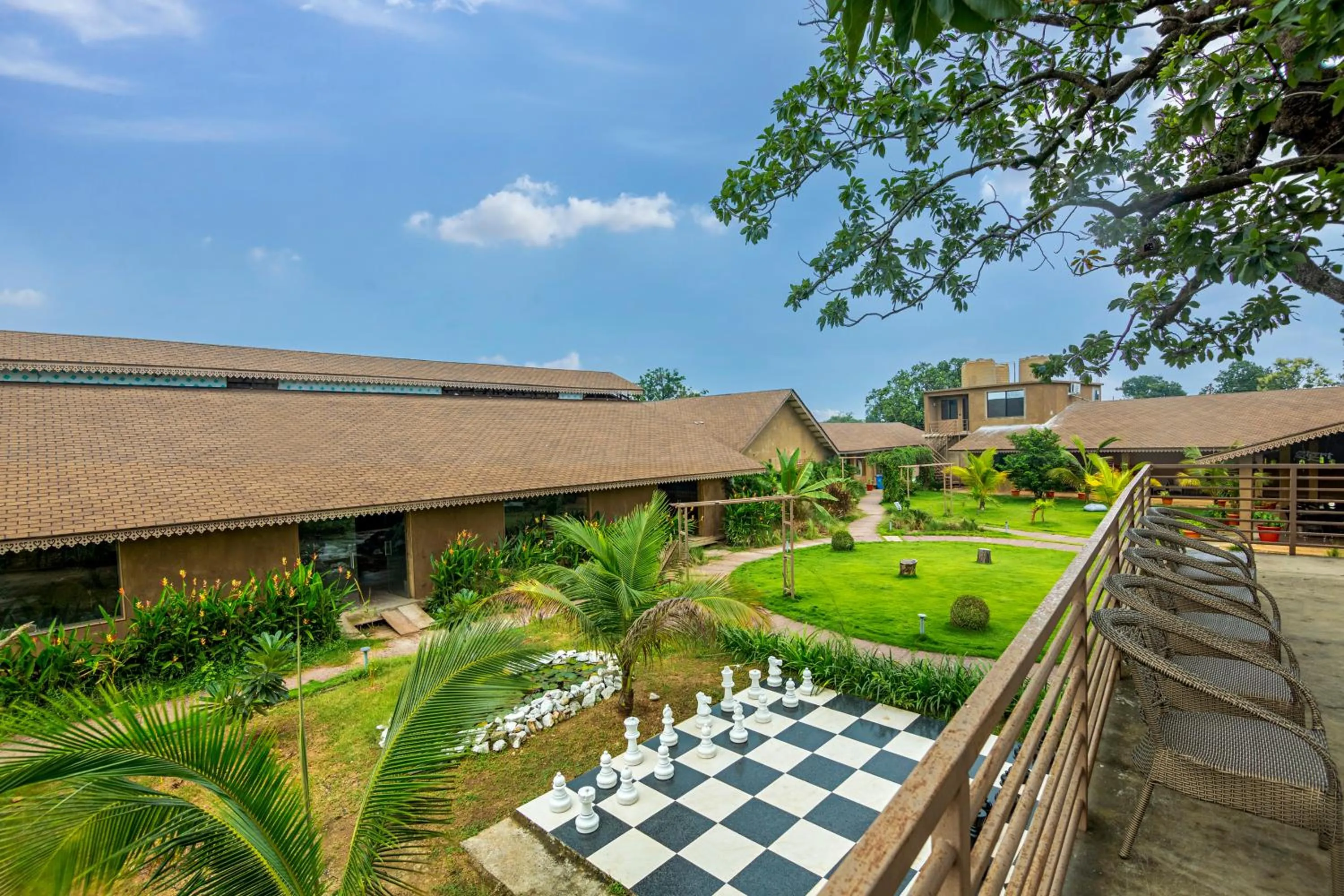 Property building in Sterling Orient Woods Pench