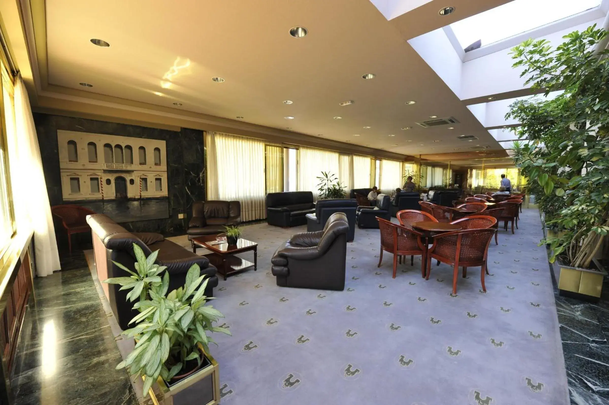 Lounge or bar in Puerta de Segovia Lounge or bar in Puerta de Segovia