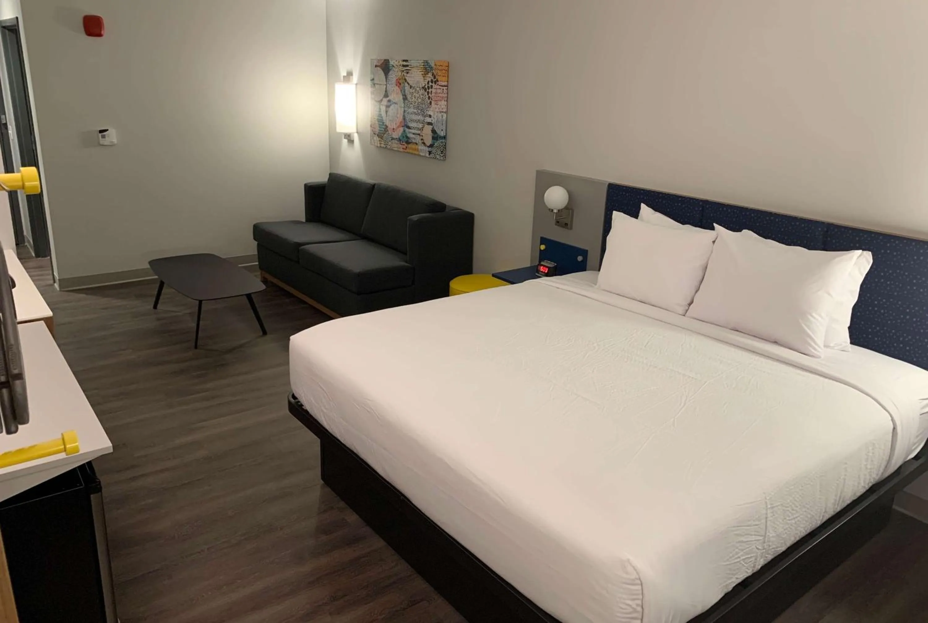 Bed in Microtel Inn & Suites by Wyndham Rehoboth Beach