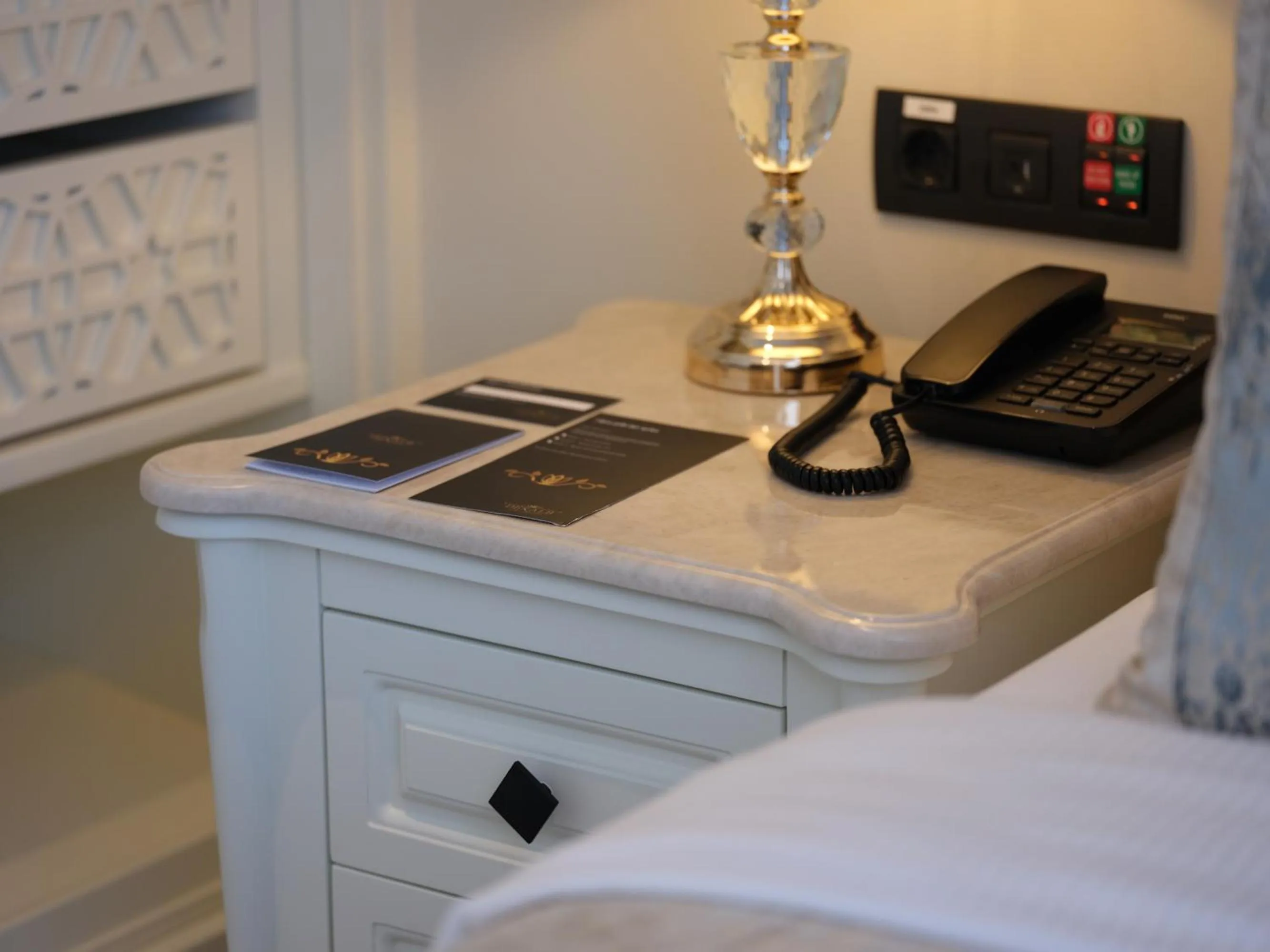 Decorative detail, Bed in Dekalb Hotel