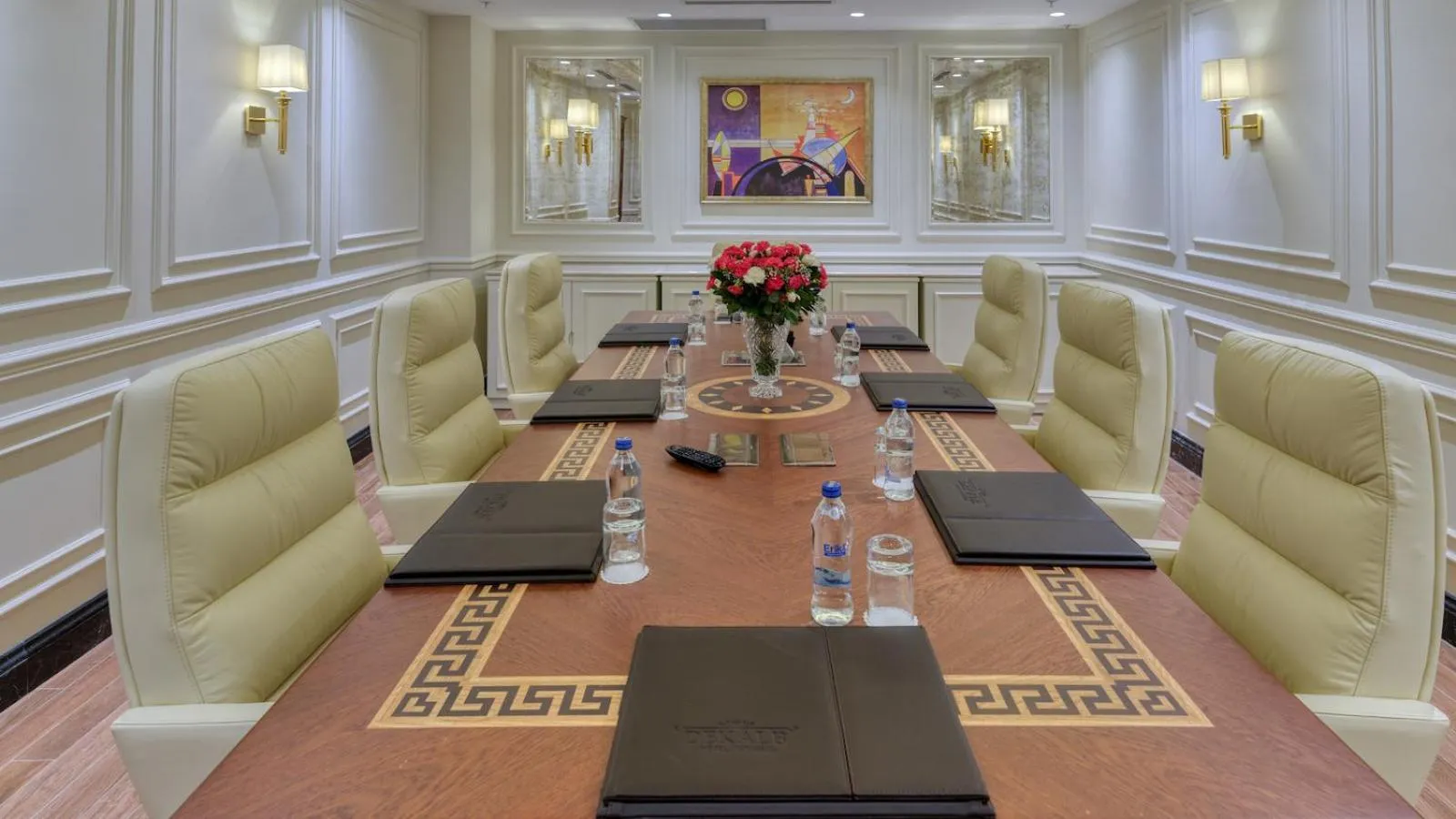 Meeting/conference room in Dekalb Hotel