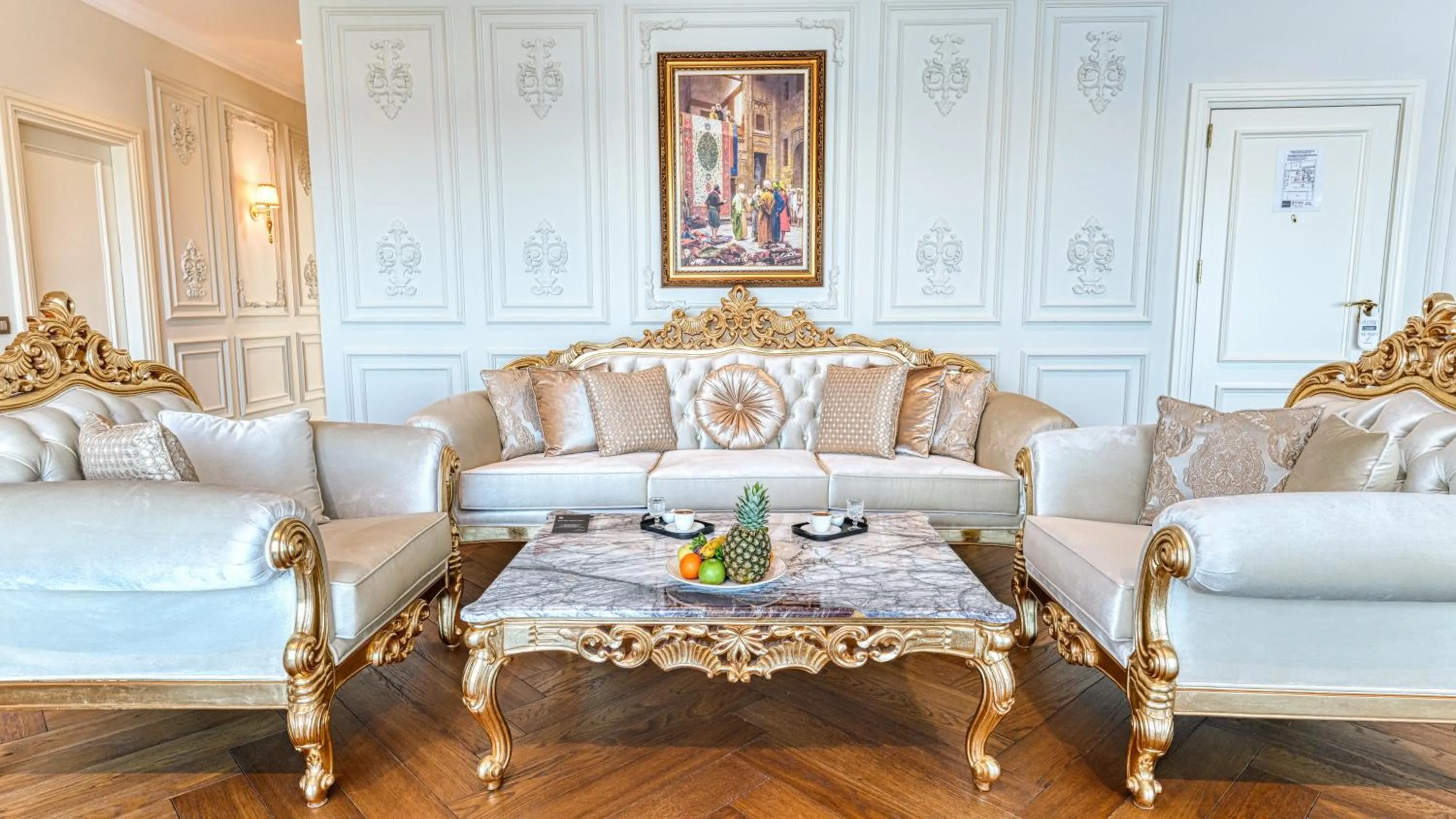 Seating area in Dekalb Hotel