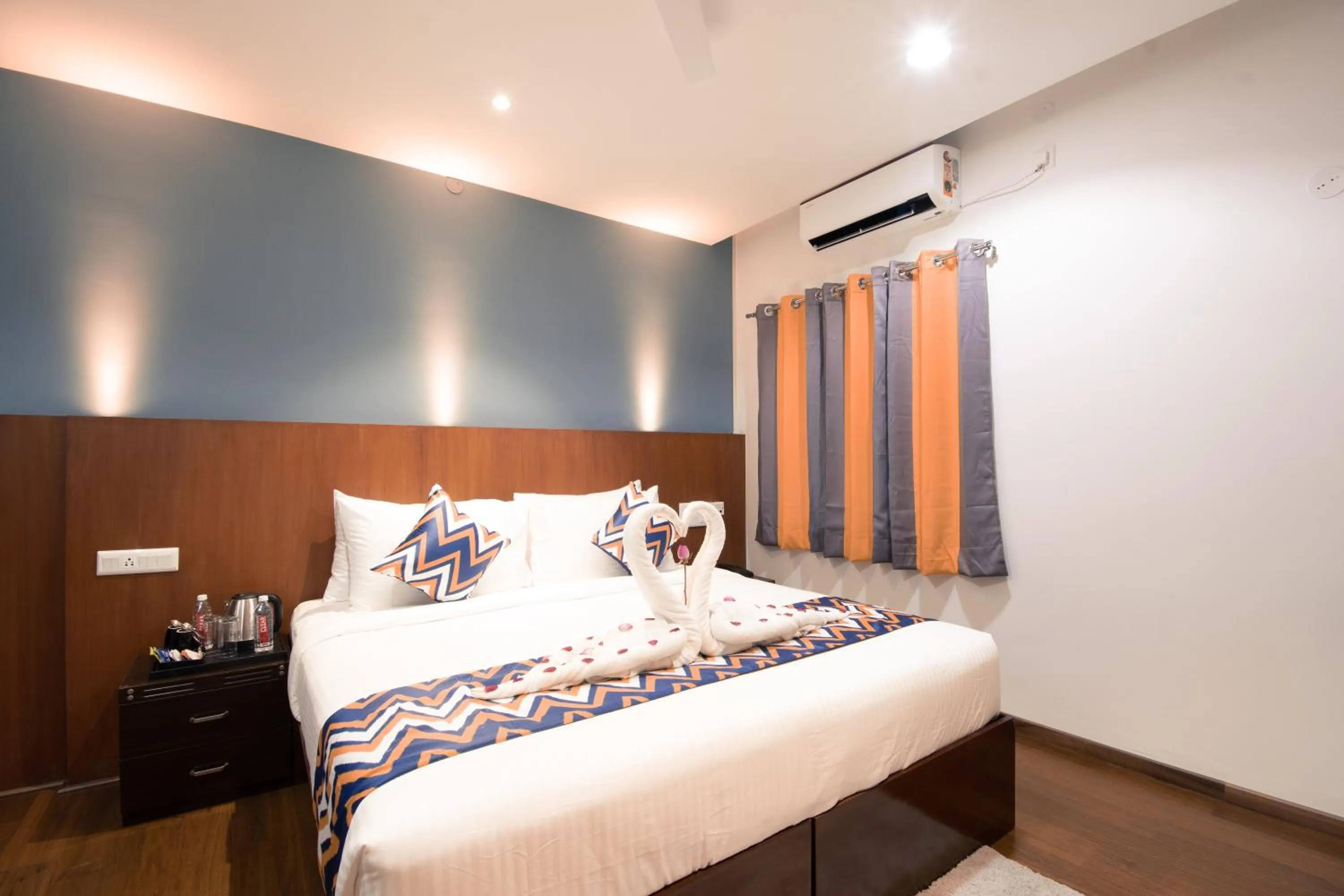 Photo of the whole room, Bed in Athulya Residence Suite Rooms