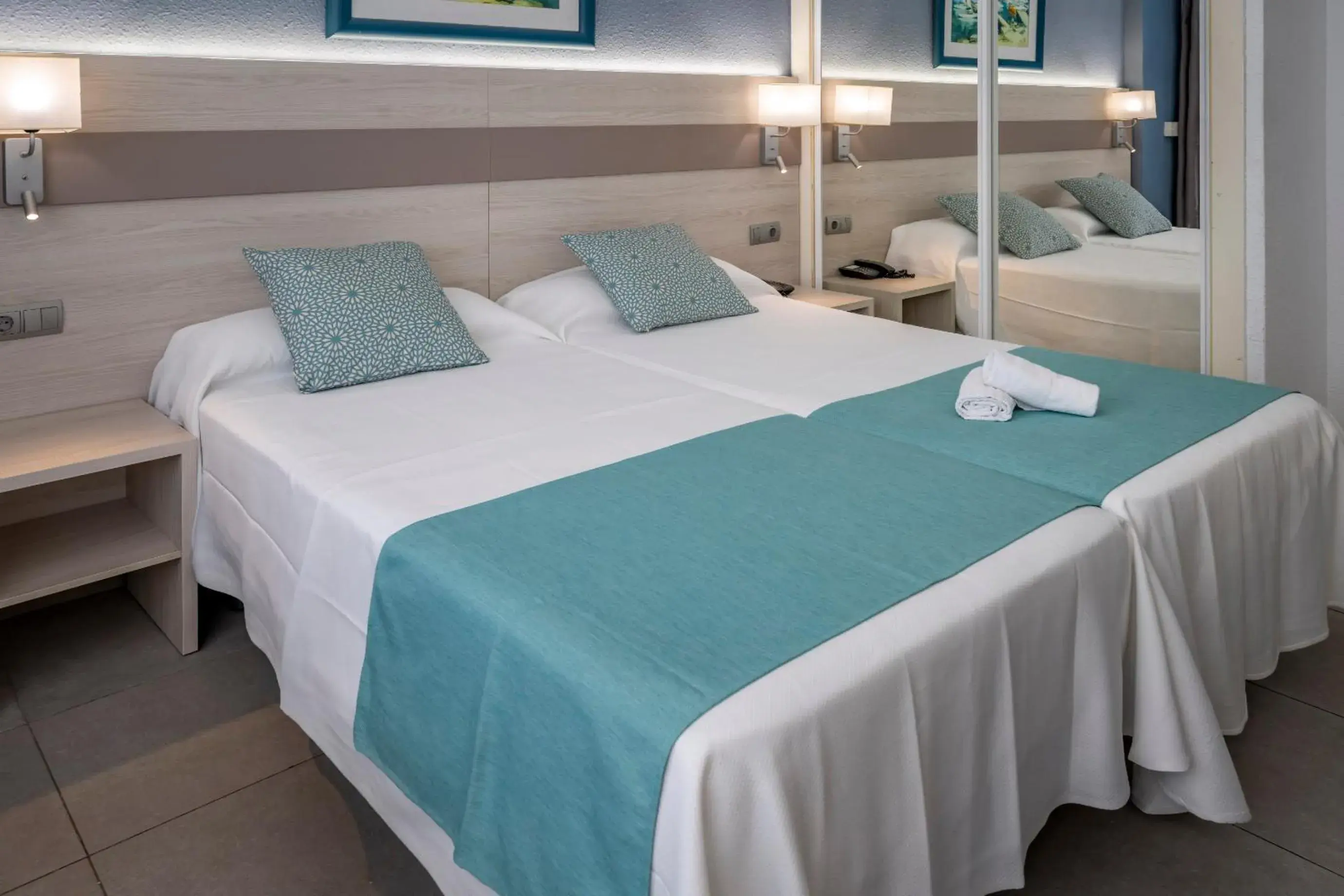 Photo of the whole room, Bed in 4R Salou Park Resort I Photo of the whole room, Bed in 4R Salou Park Resort I