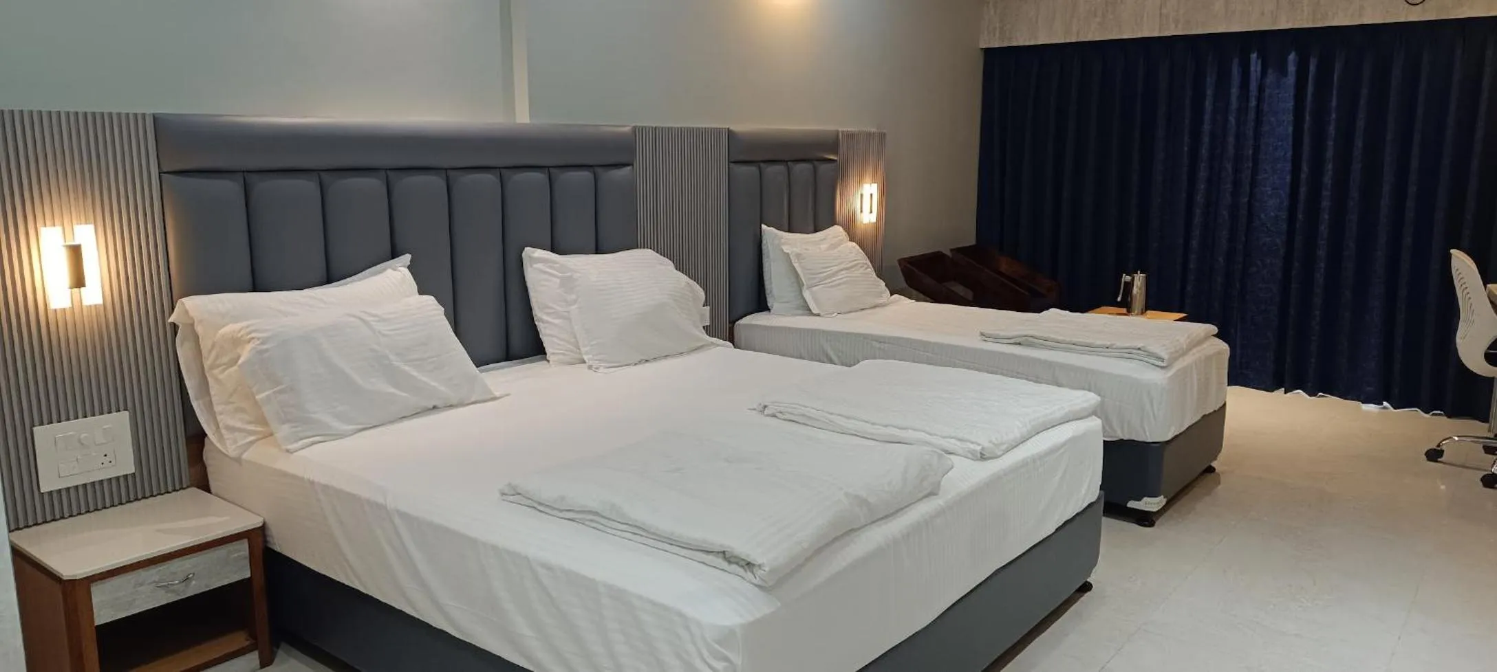 Bed in Hotel Lee Garden Near to Blue Flag Beach 500 Mtrs