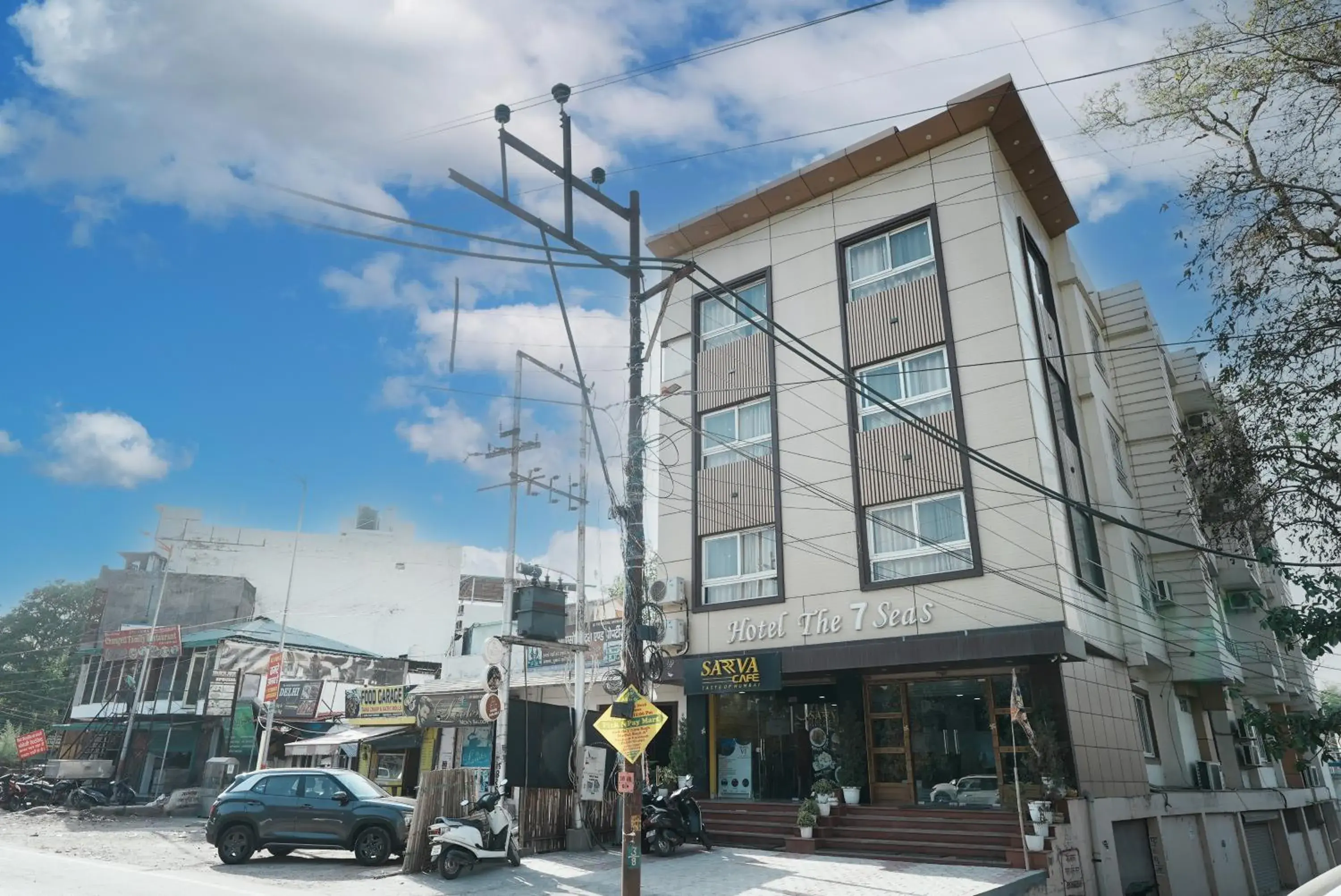 Property building in Hotel The 7 Seas Property building in Hotel The 7 Seas