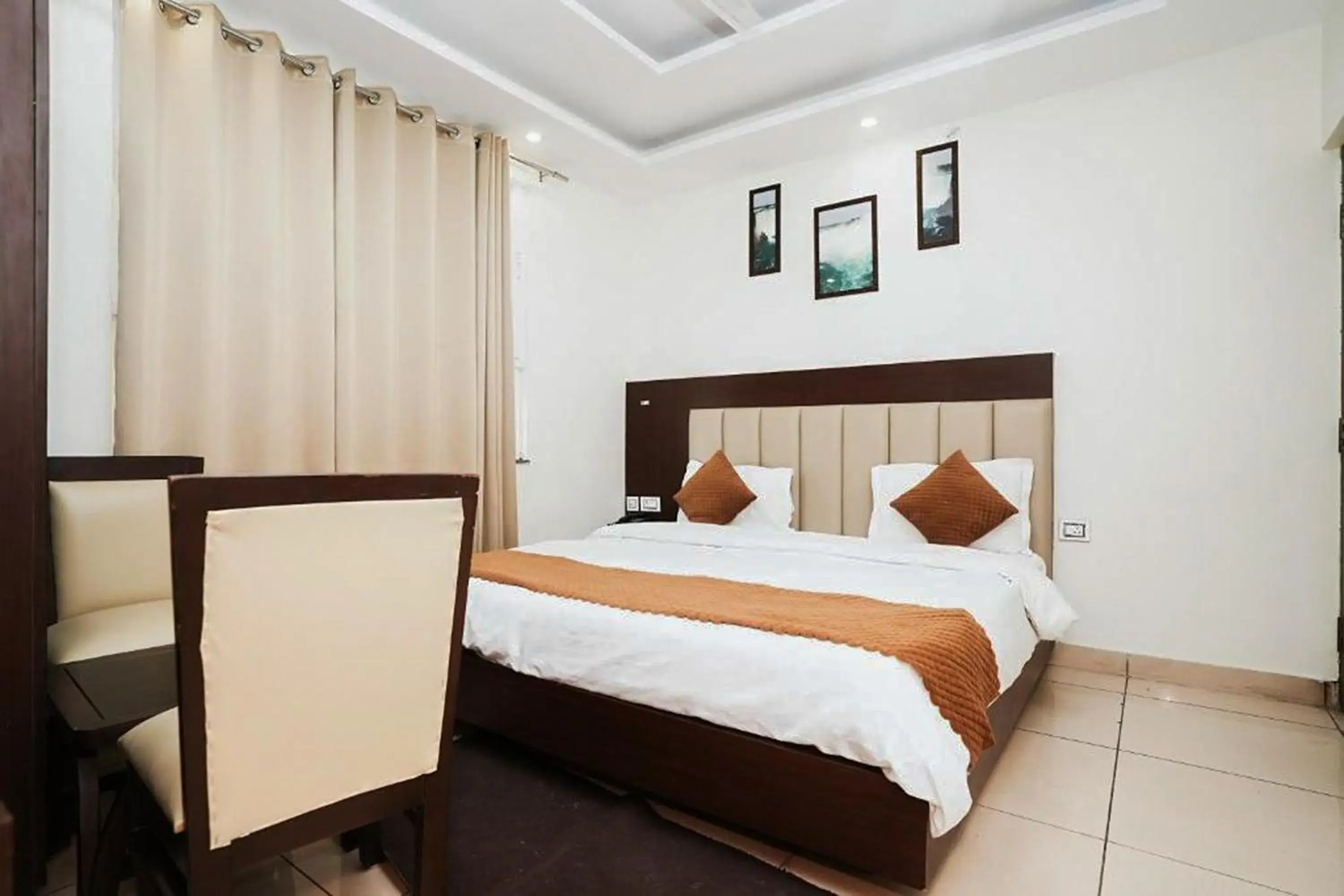 Family Room in Hotel The 7 Seas Family Room in Hotel The 7 Seas