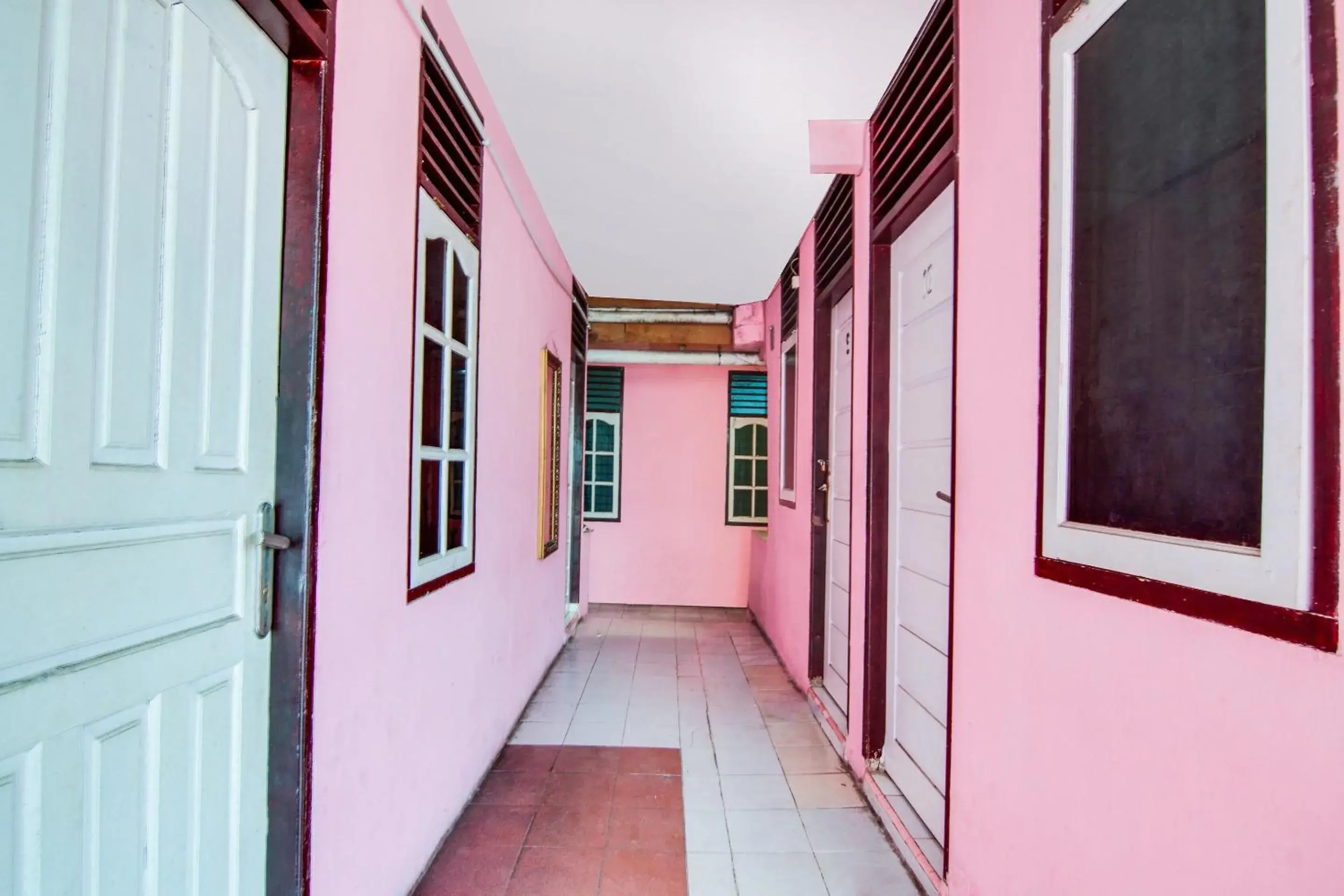 Lobby or reception in Hotel O Raja Homestay Syariah Lobby or reception in Hotel O Raja Homestay Syariah