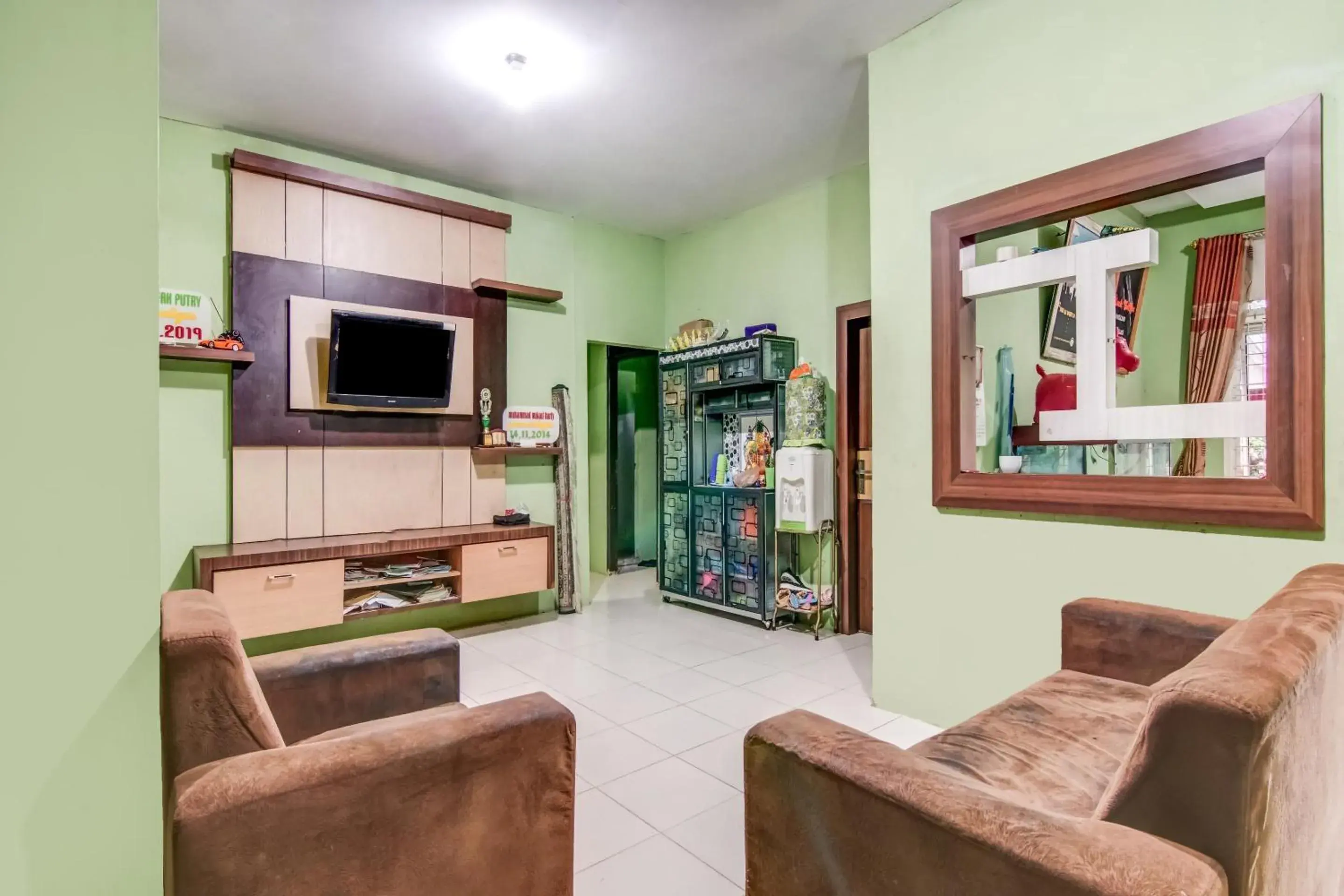 Lobby or reception in Hotel O Nayla Homestay Syariah Near Koro Koro Panam, Karaoke, Pool, & Cafe Lobby or reception in Hotel O Nayla Homestay Syariah Near Koro Koro Panam, Karaoke, Pool, & Cafe