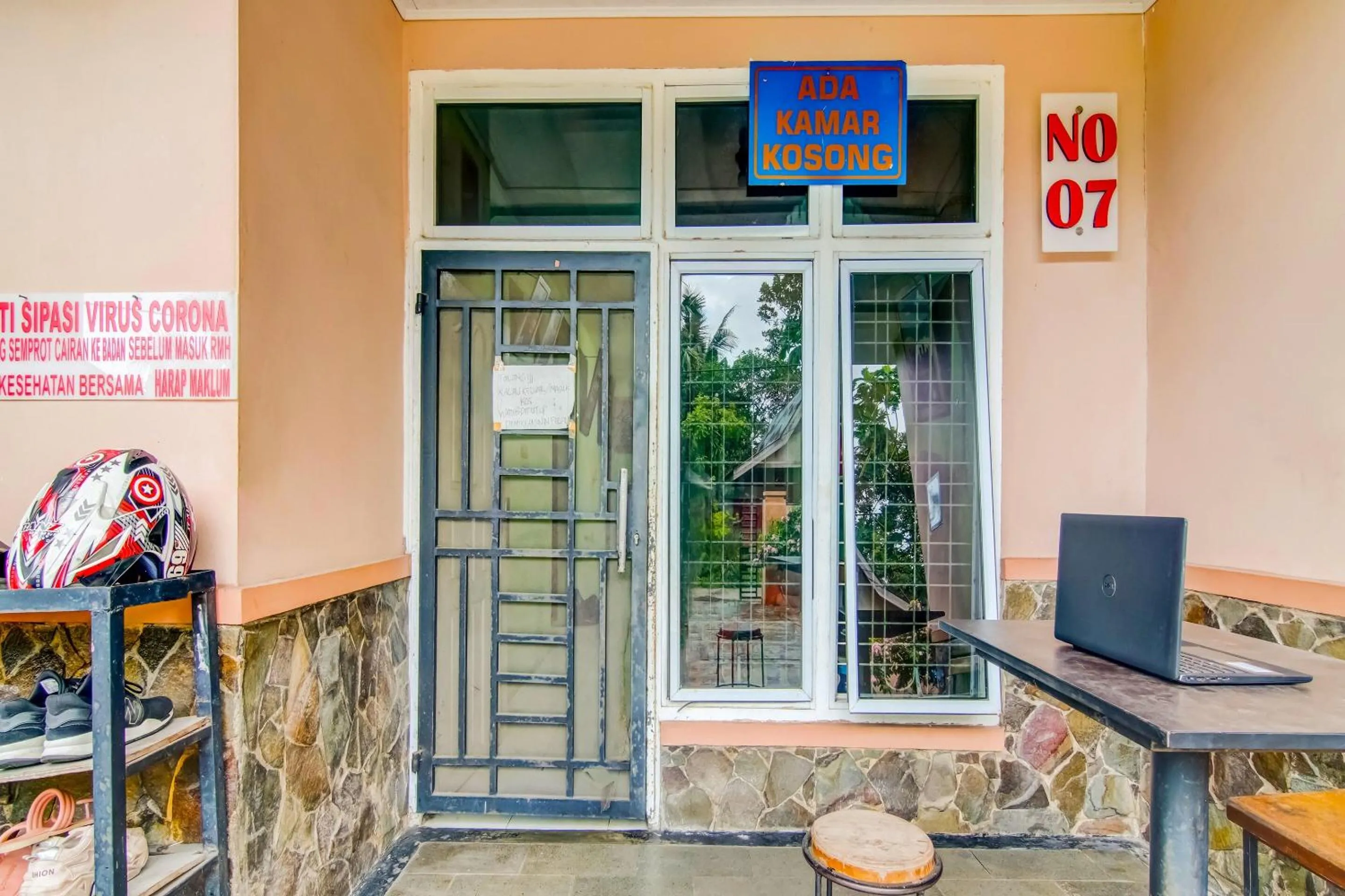 Lobby or reception in Hotel O Nayla Homestay Syariah Near Koro Koro Panam, Karaoke, Pool, & Cafe