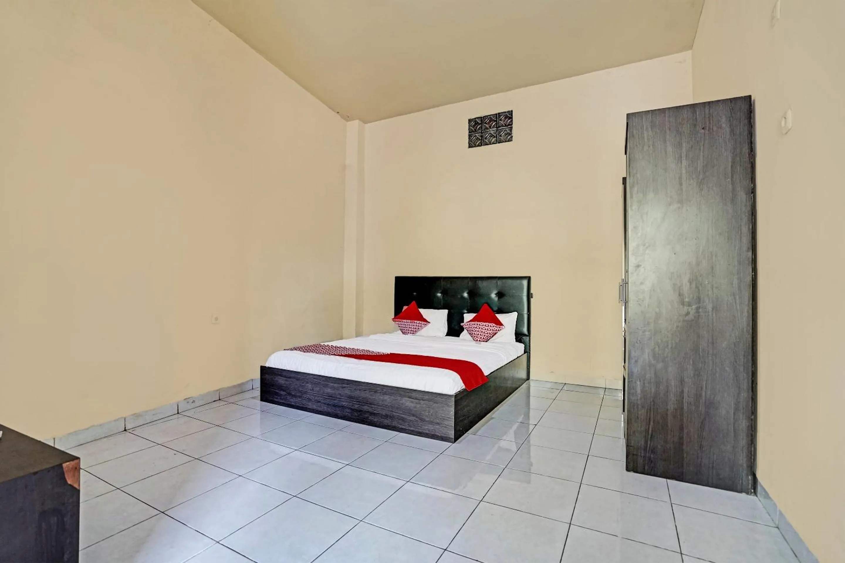 Bedroom, Bed in OYO Life 91873 Nugraha Kost