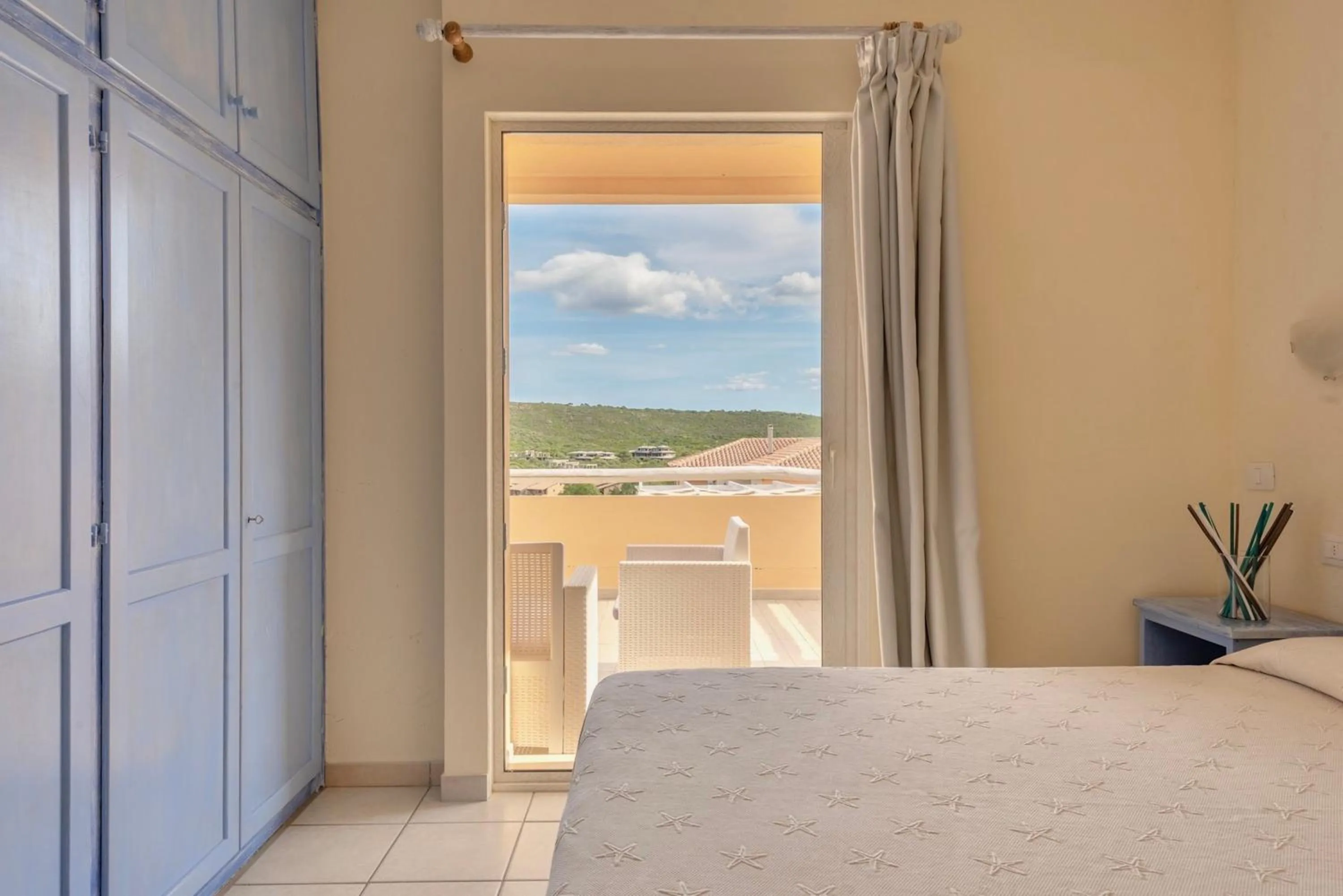 Bedroom, Bed in Residence a Golfo di Marinella a 450 mt dal mare