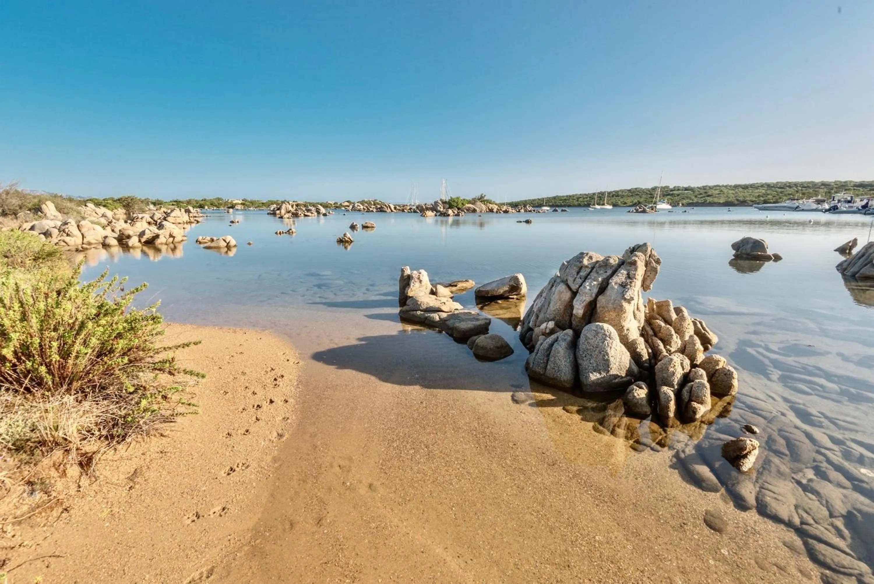 Beach in Residence a Golfo di Marinella a 450 mt dal mare