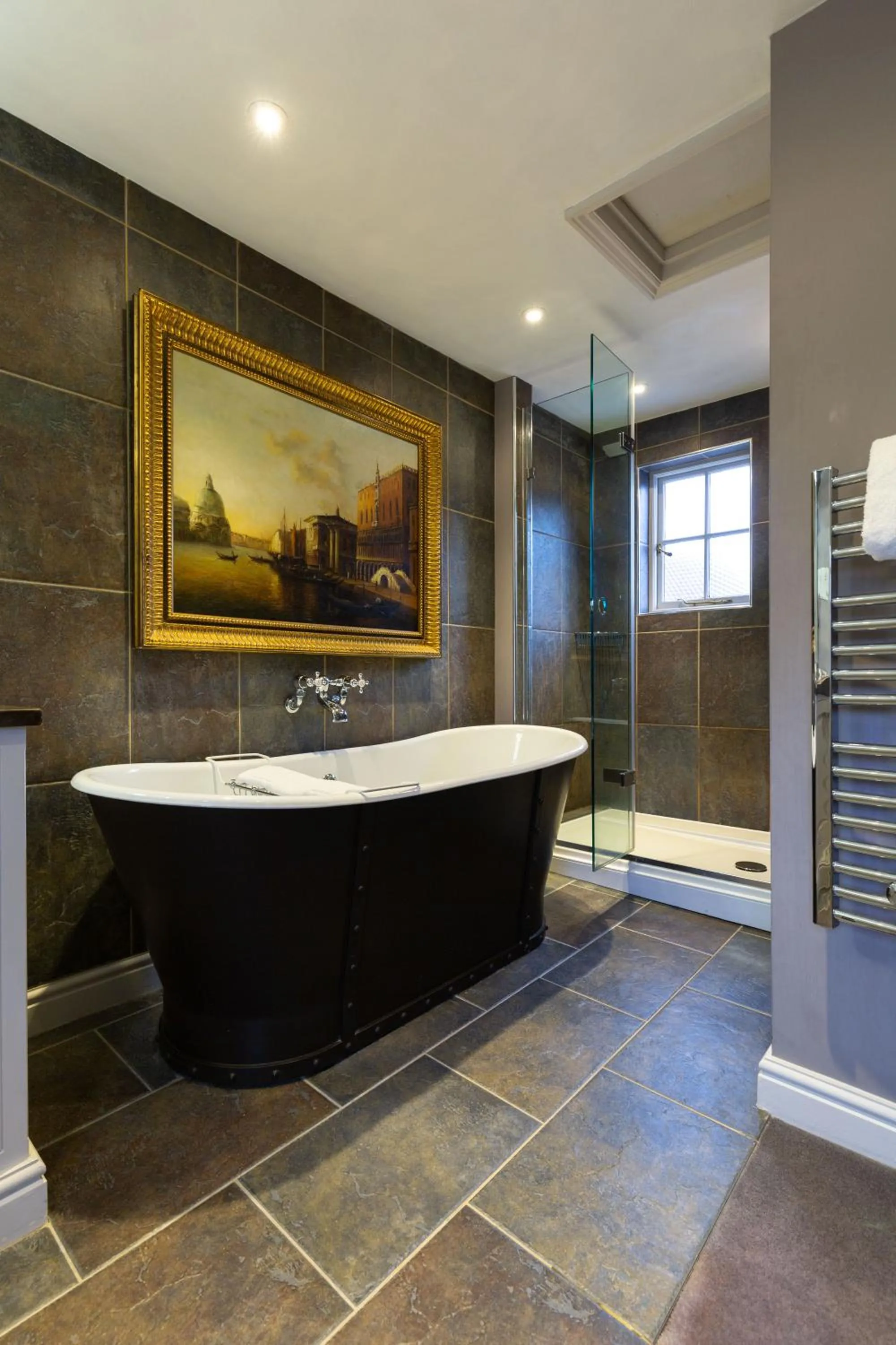 Bathroom in The Crown, Bildeston