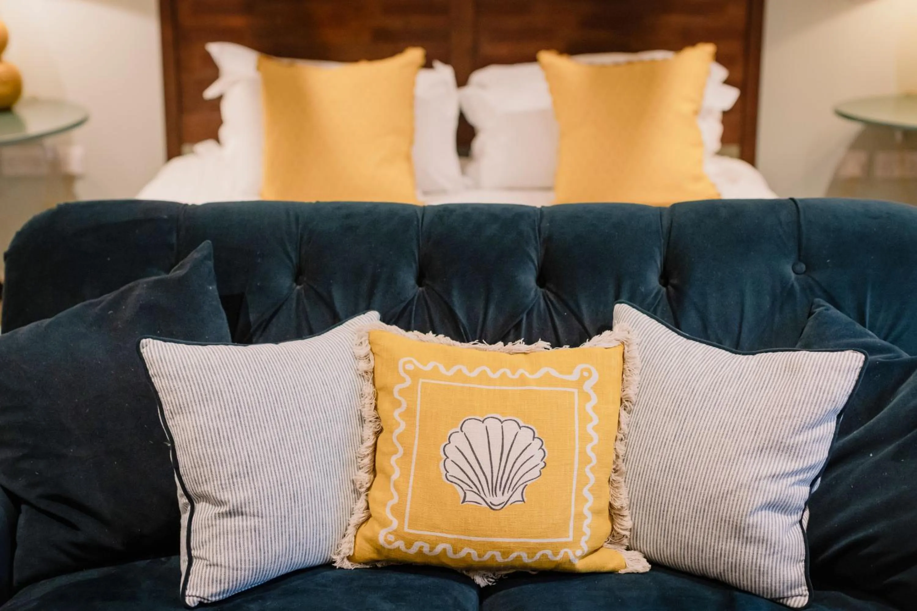 Bed in The Crown, Bildeston