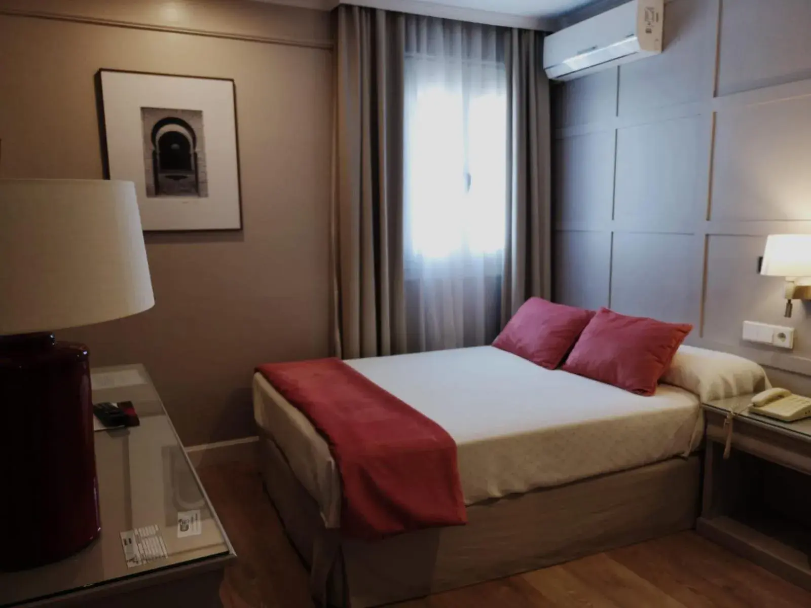 Single Room in Hotel Doña Blanca Single Room in Hotel Doña Blanca