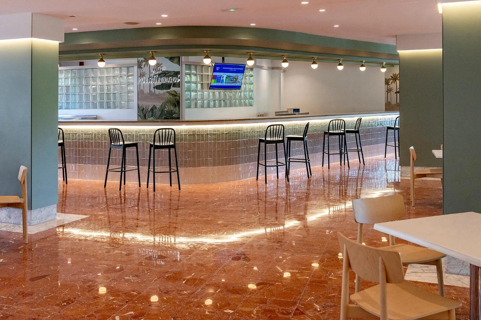 Lounge or bar in Medplaya Hotel Calypso