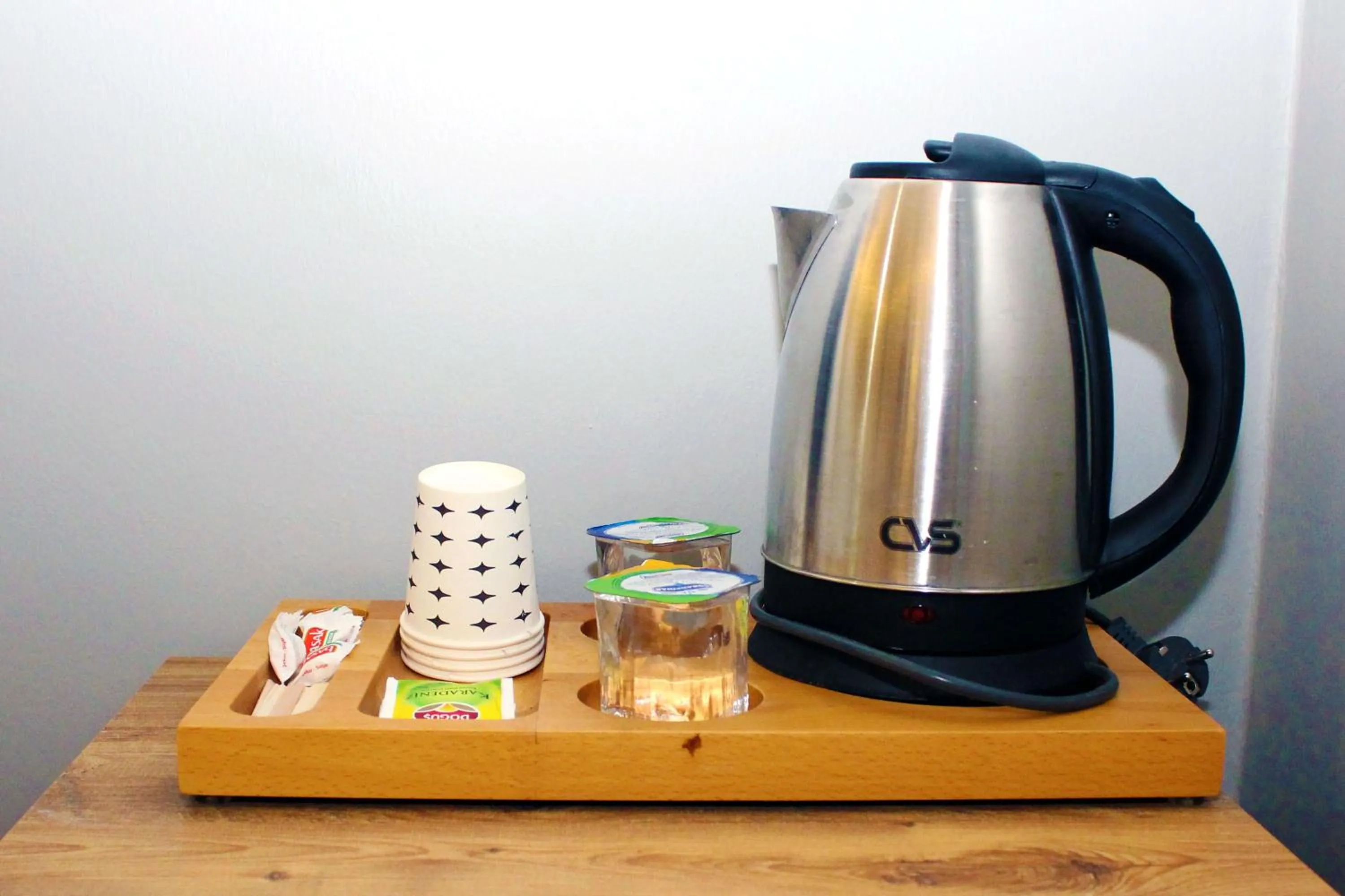 Coffee/tea facilities in biglife hotel