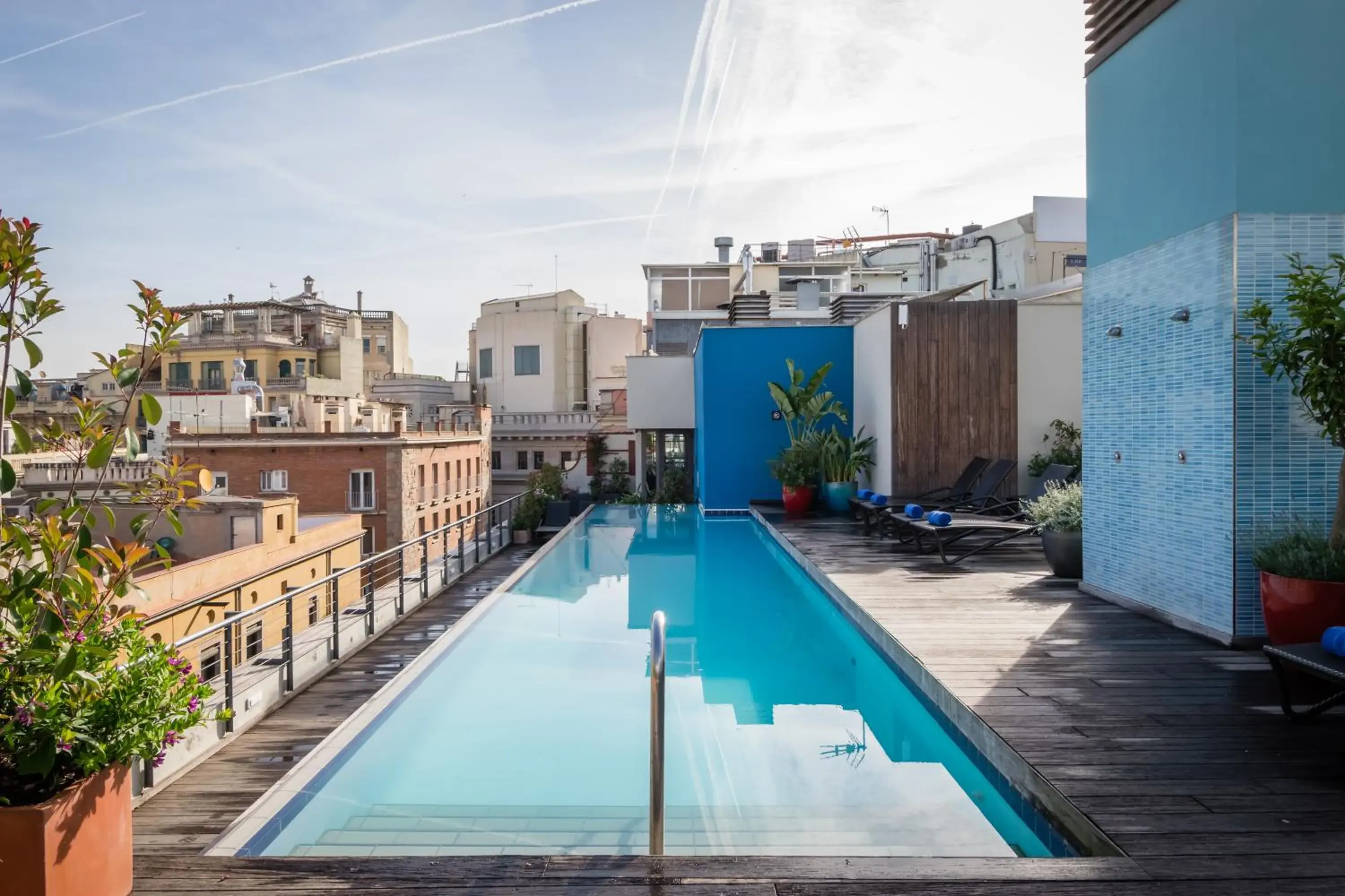 Pool view in Hotel Barcelona Catedral 4 Sup Pool view in Hotel Barcelona Catedral 4 Sup