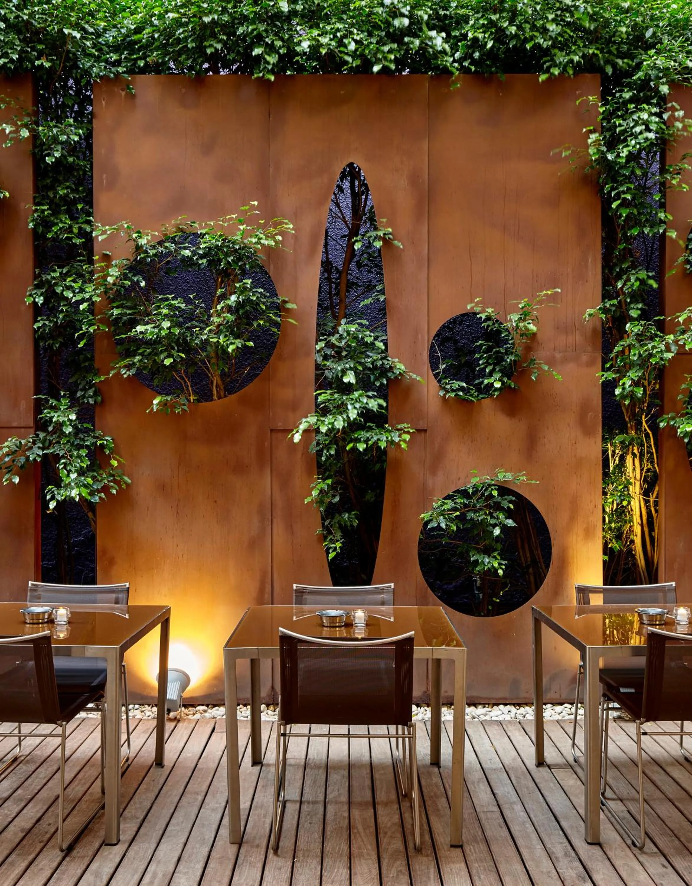 Spring in Hotel Barcelona Catedral 4 Sup