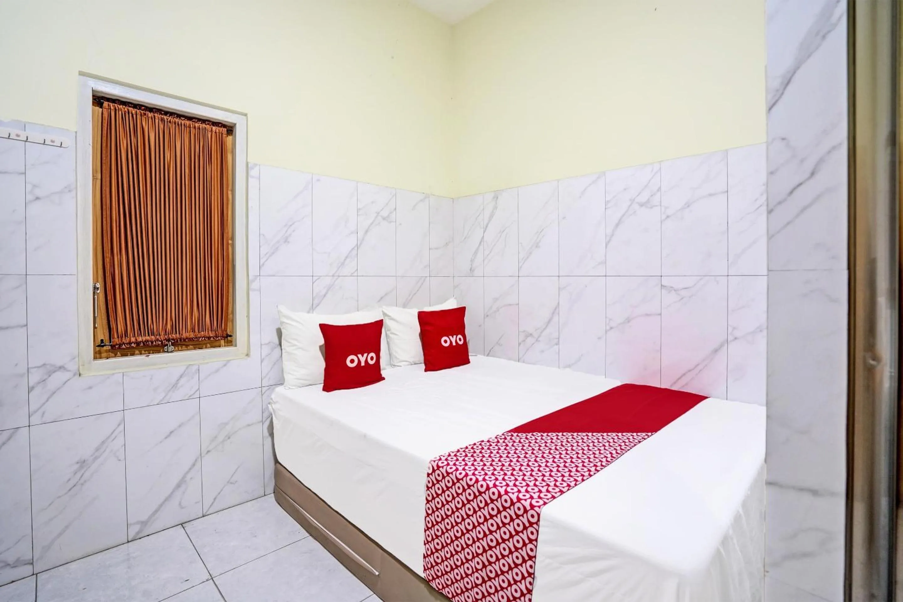 Bedroom, Bed in OYO Life 91884 Kost Kusuma Dewi Syariah