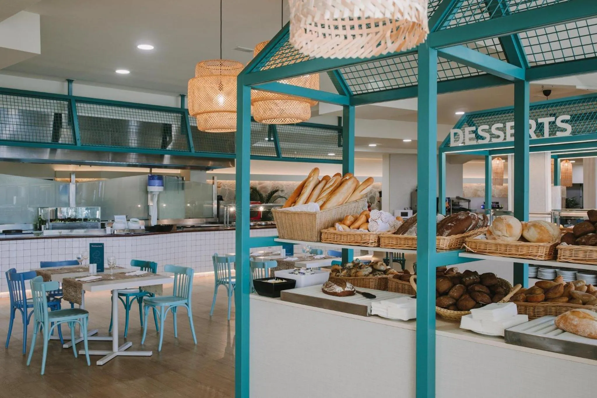 Restaurant/places to eat in Suites & Villas by Dunas