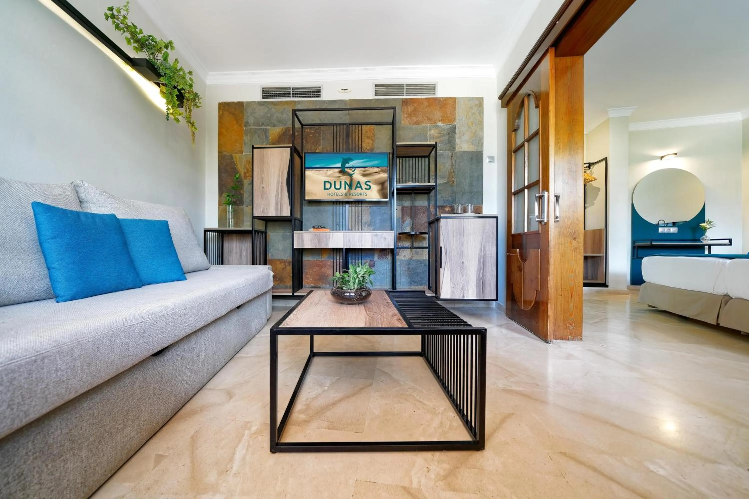 Photo of the whole room in Suites & Villas by Dunas