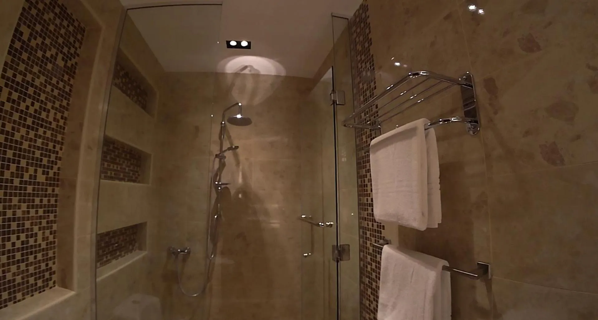 Shower in Villa Misk Alkhobar