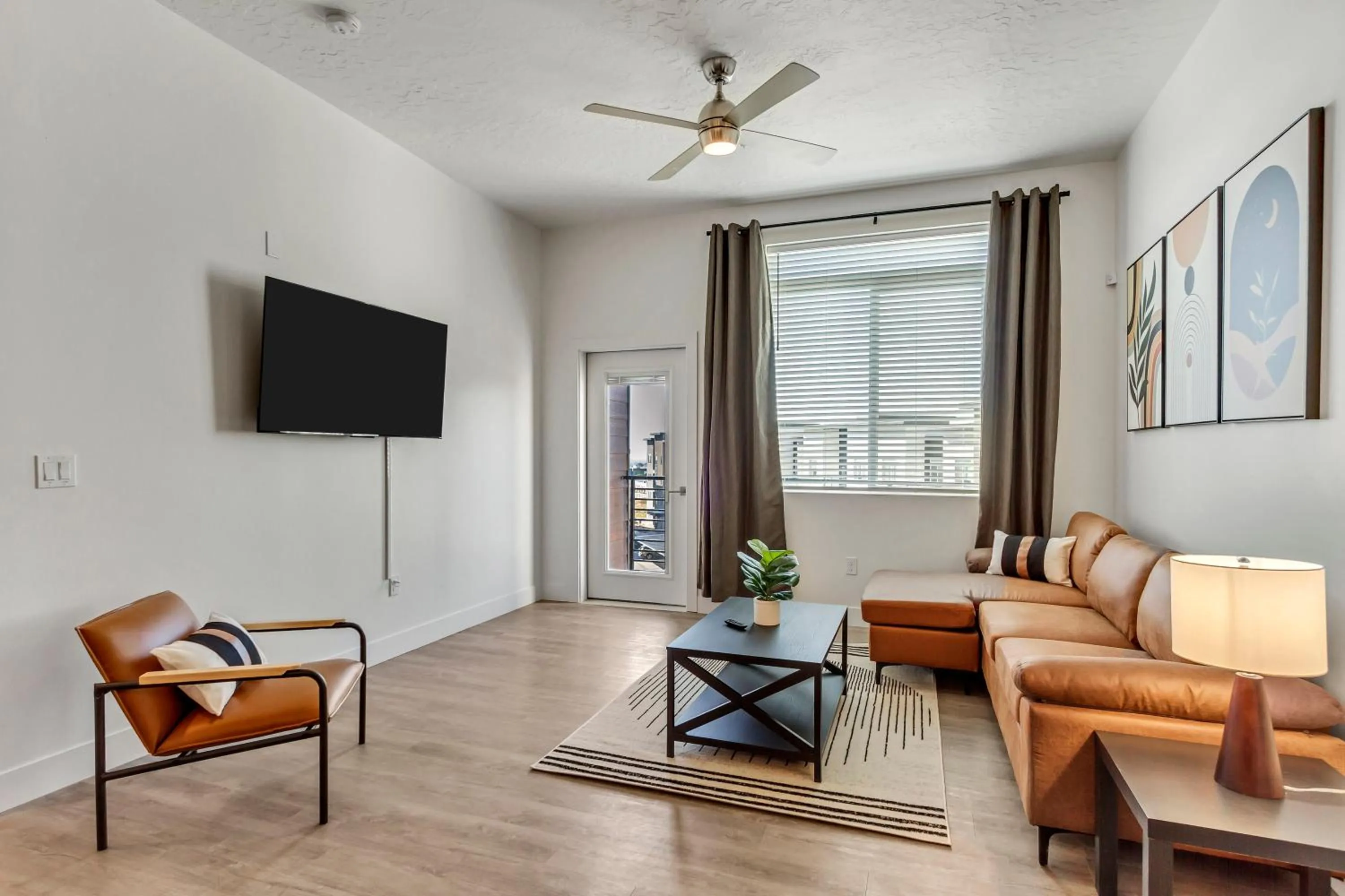 Living room in The Heights by Cloud Dream Homes
