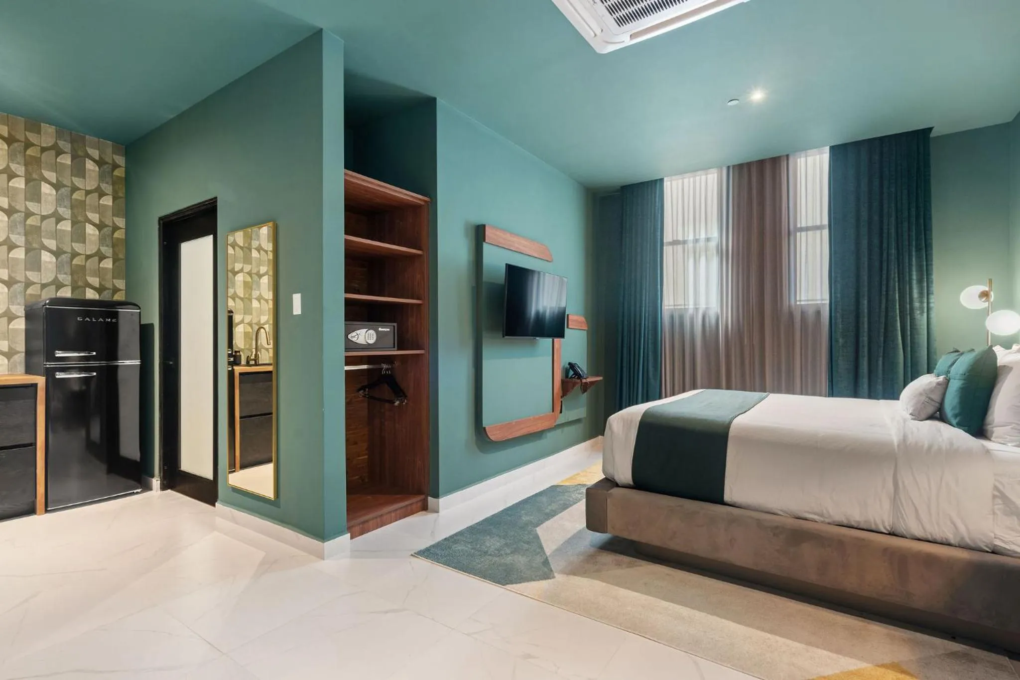 Photo of the whole room, Bed in Don Rafa Boutique Hotel & Residences