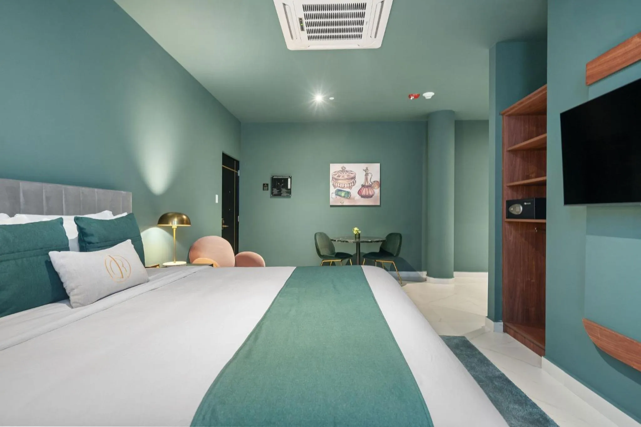 Photo of the whole room, Bed in Don Rafa Boutique Hotel & Residences