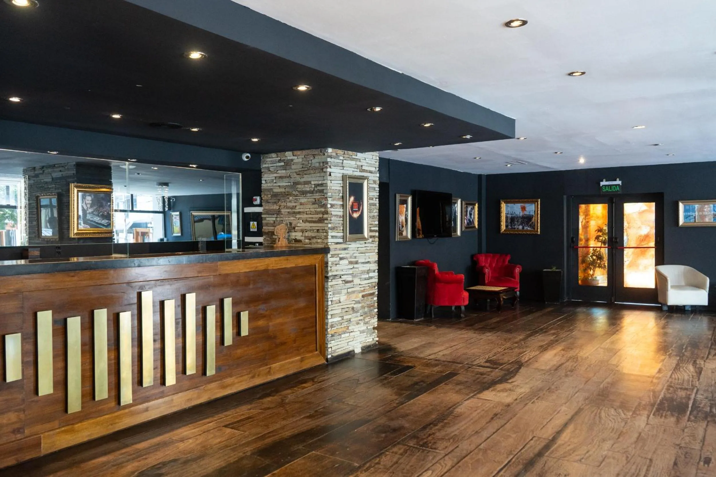 Living room in Hotel Park Bariloche