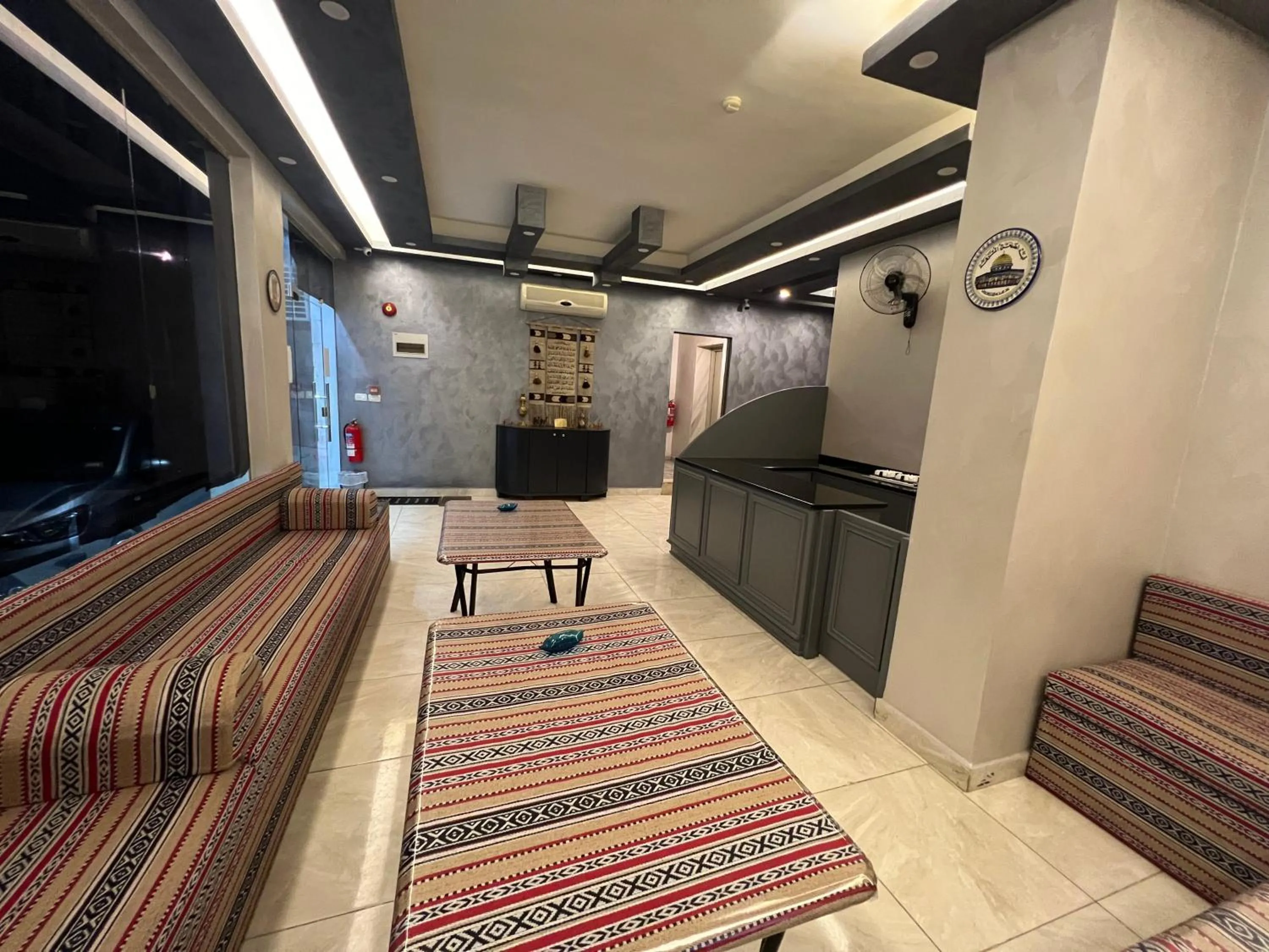 Lobby or reception in Sandra Hotel