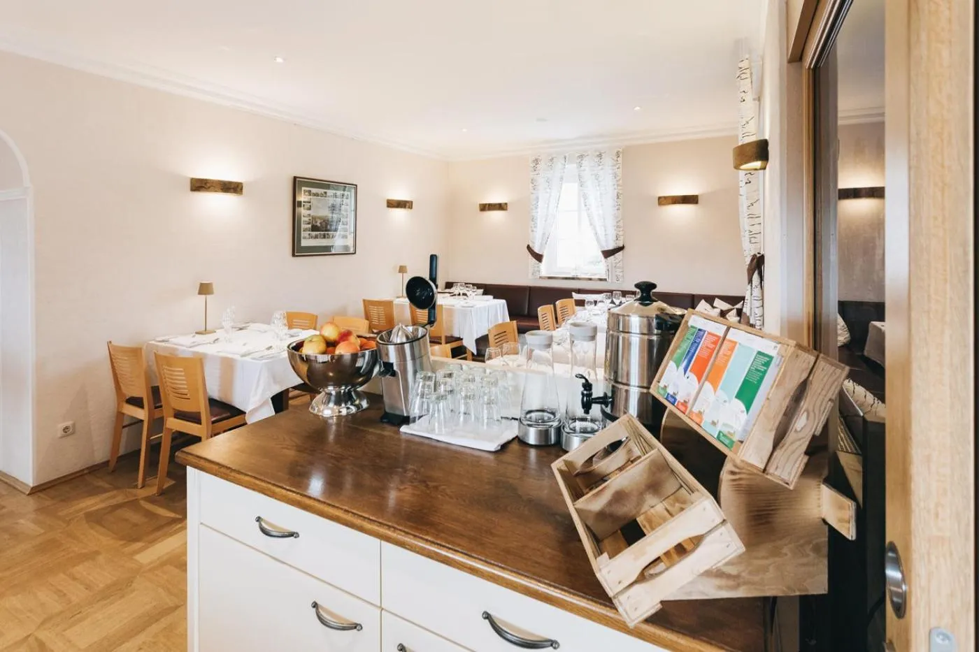 Restaurant/places to eat in Laasenhof