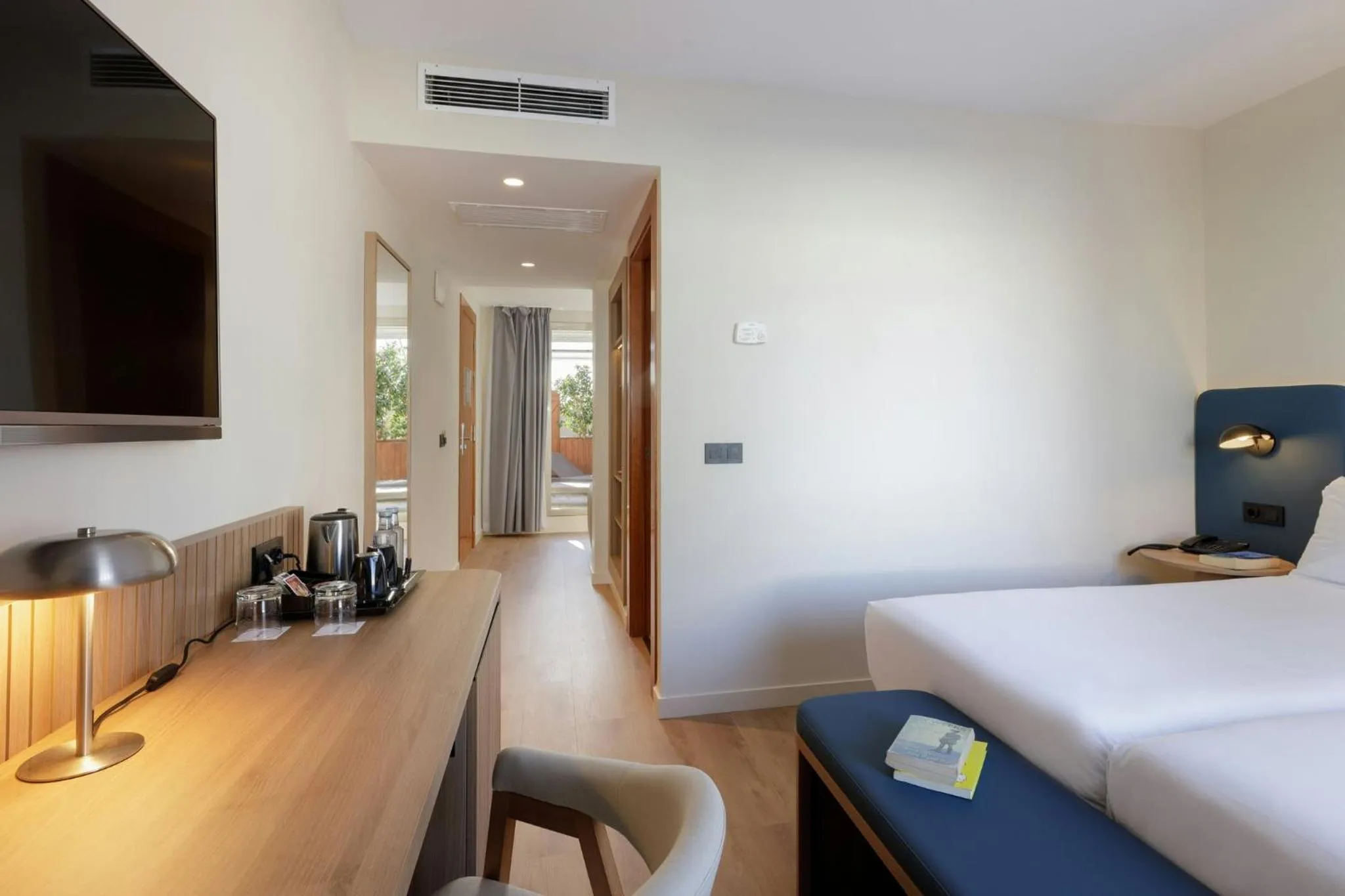 Bedroom, Bed in Sercotel Kalma Sitges