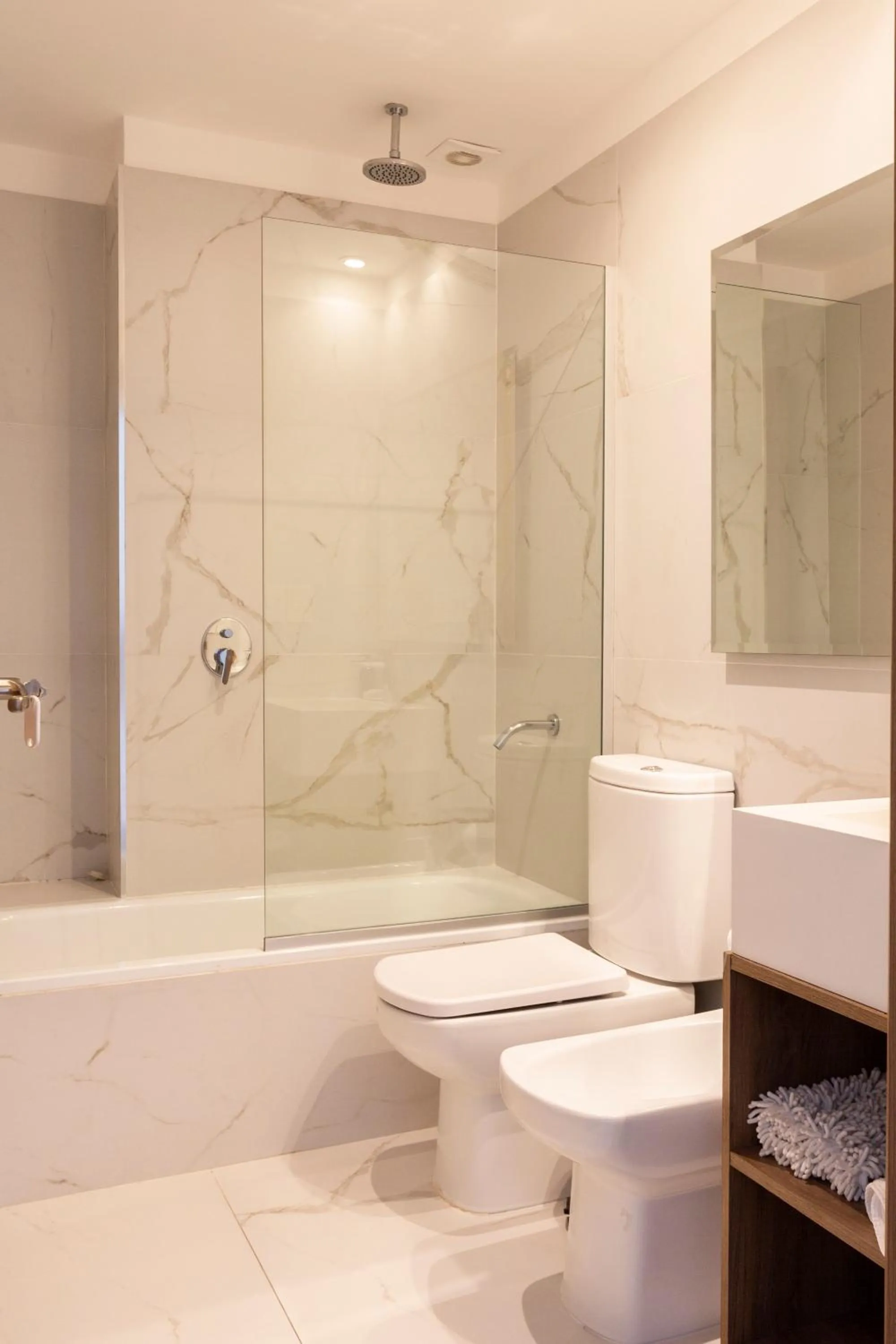 Shower in Live Soho Boutique Apartments Belgrano