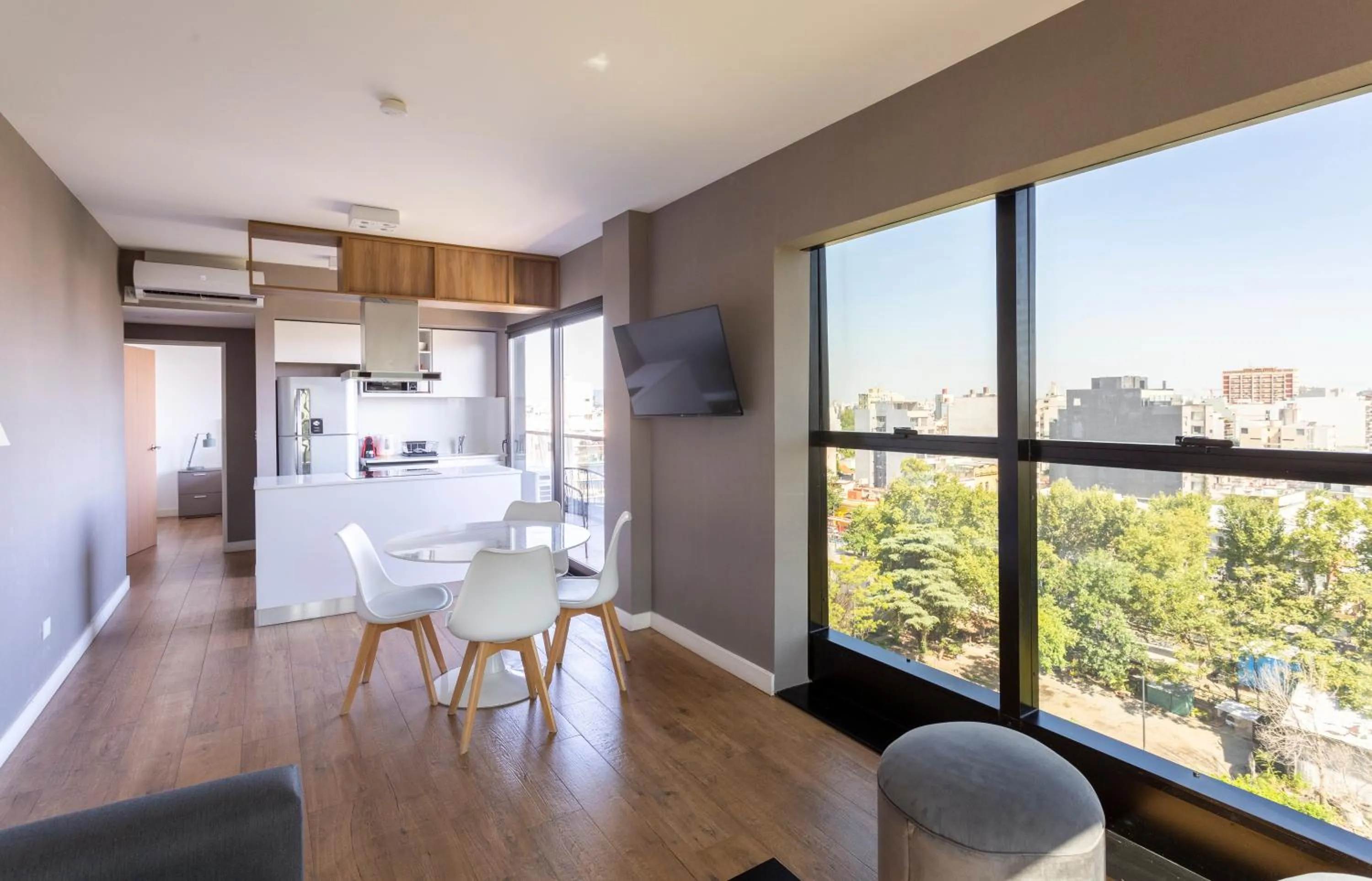 Communal lounge/ TV room in Live Soho Boutique Apartments Belgrano