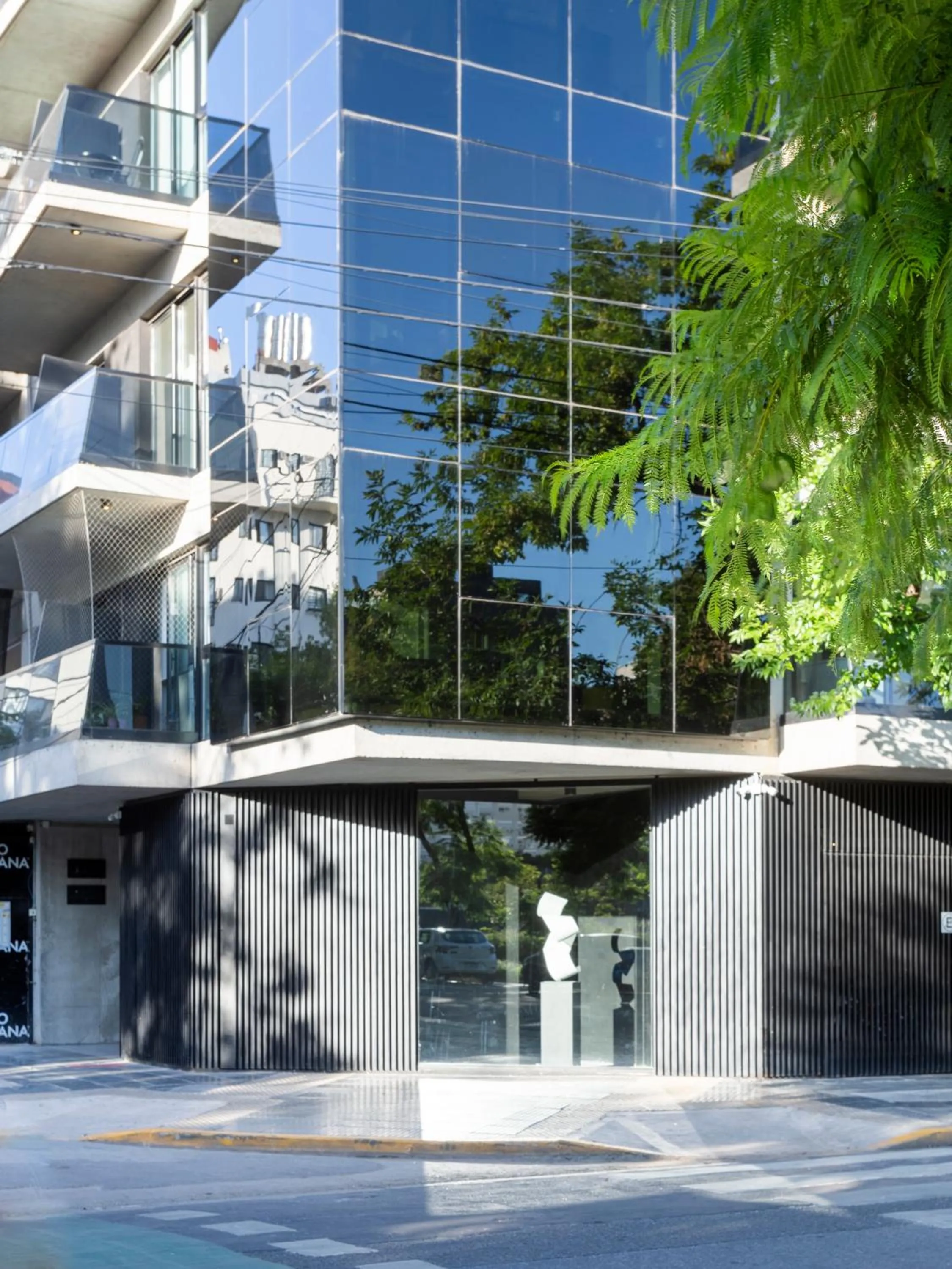 Property building in Live Soho Boutique Apartments Belgrano