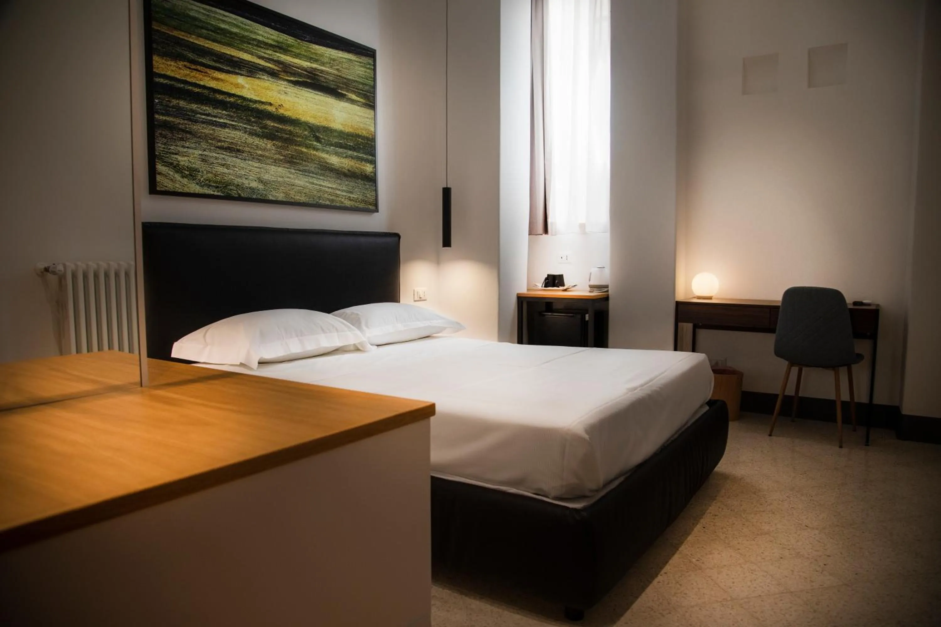 Double Room with Private Bathroom - single occupancy in Nostrale bnb