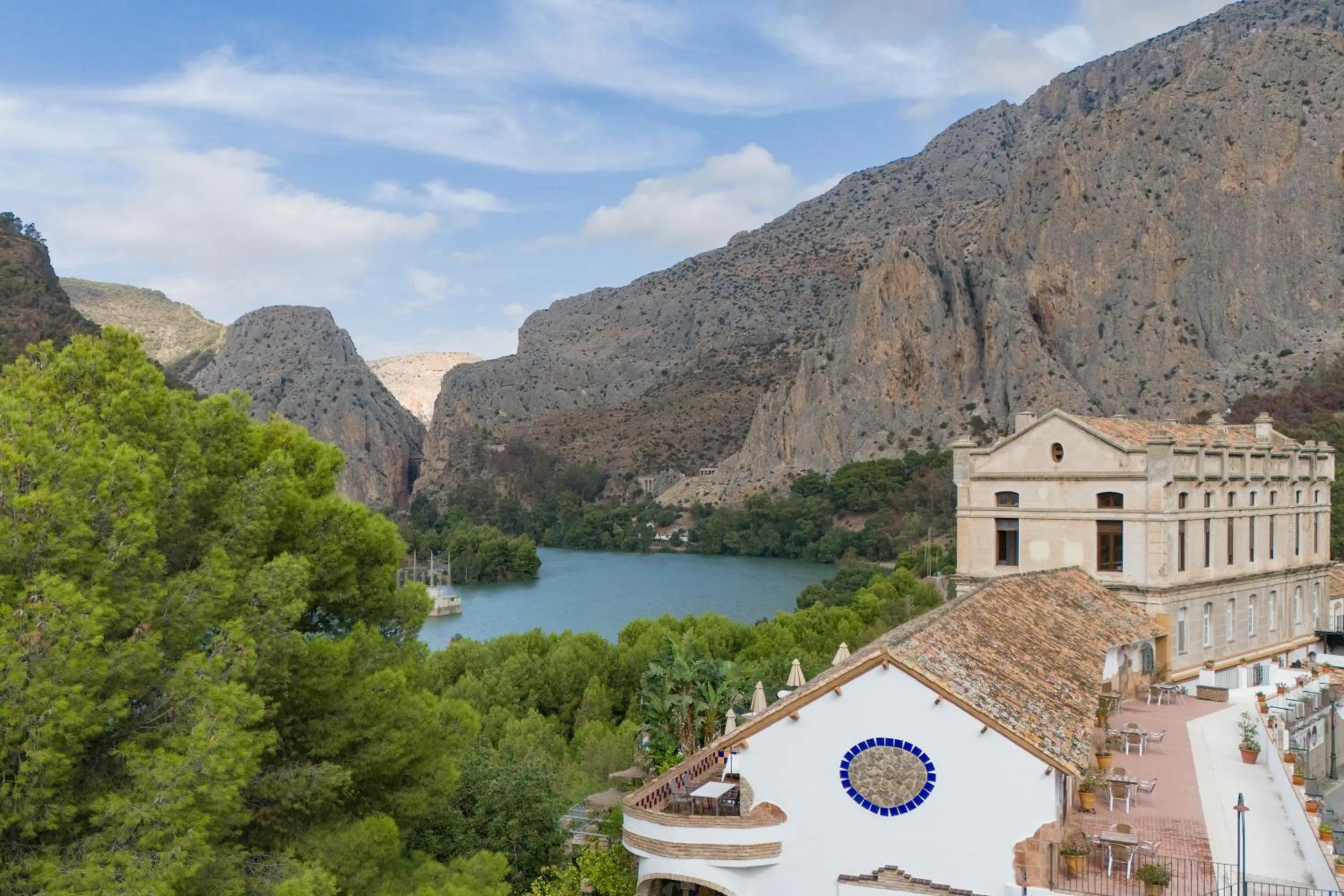 Property building in Complejo Turístico La Garganta