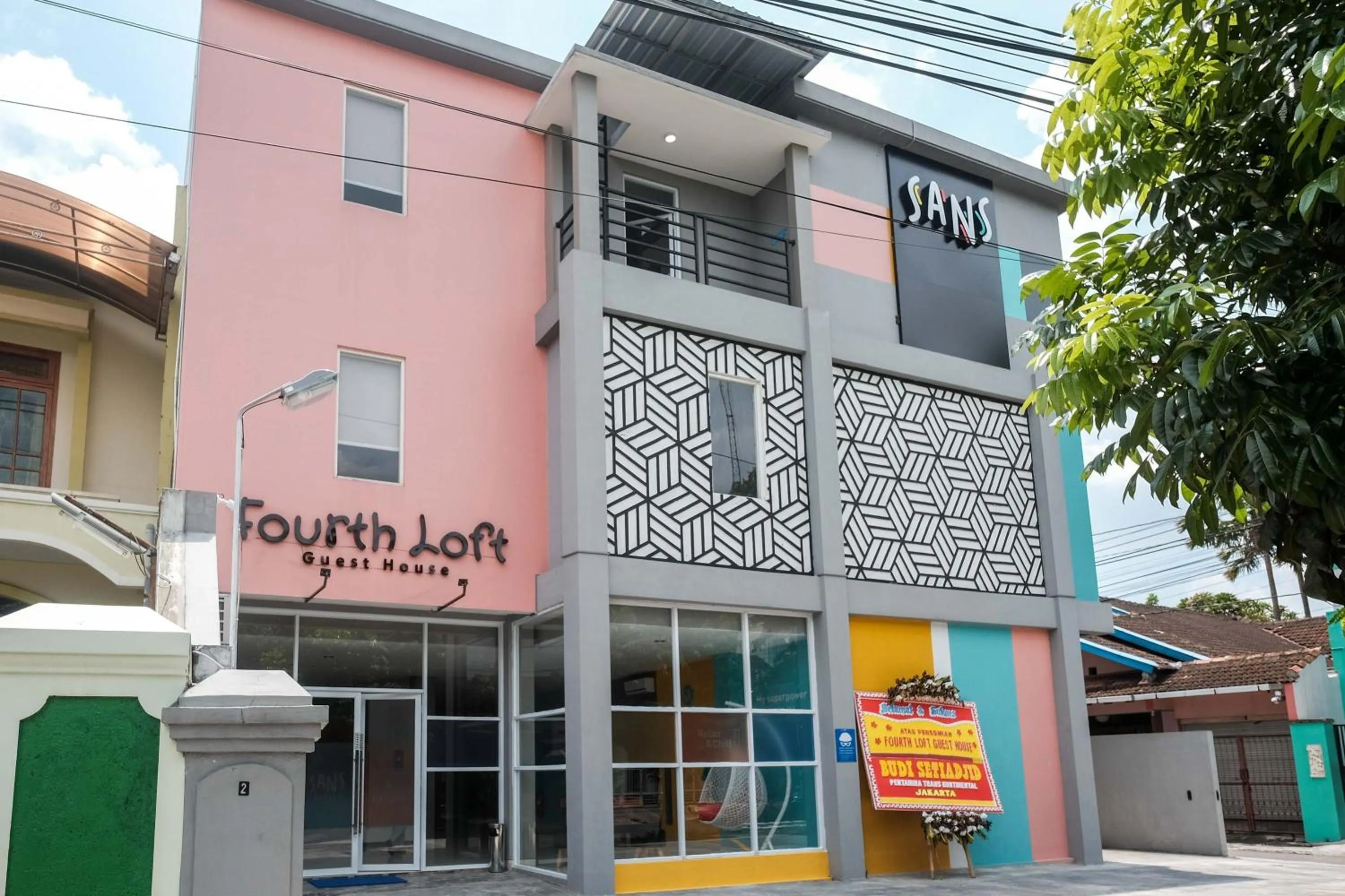 Property building in Sans Hotel Fourth Loft Solo