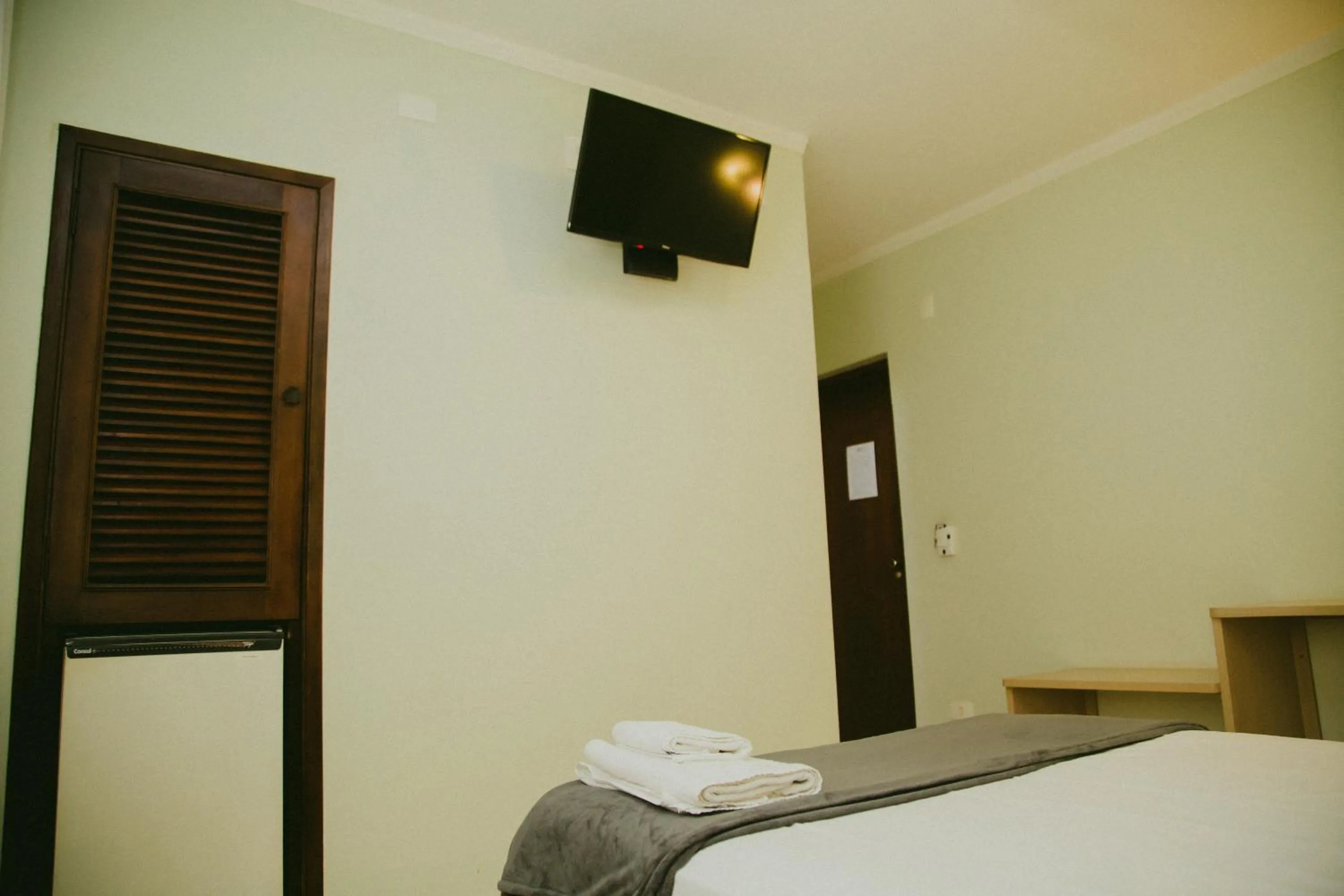 TV and multimedia, Bed in HOTEL ROYAL PARK