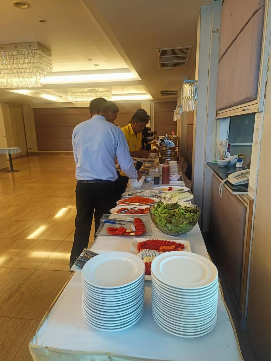 Restaurant/places to eat in Sukhothai Hotel and Residence Ratchada