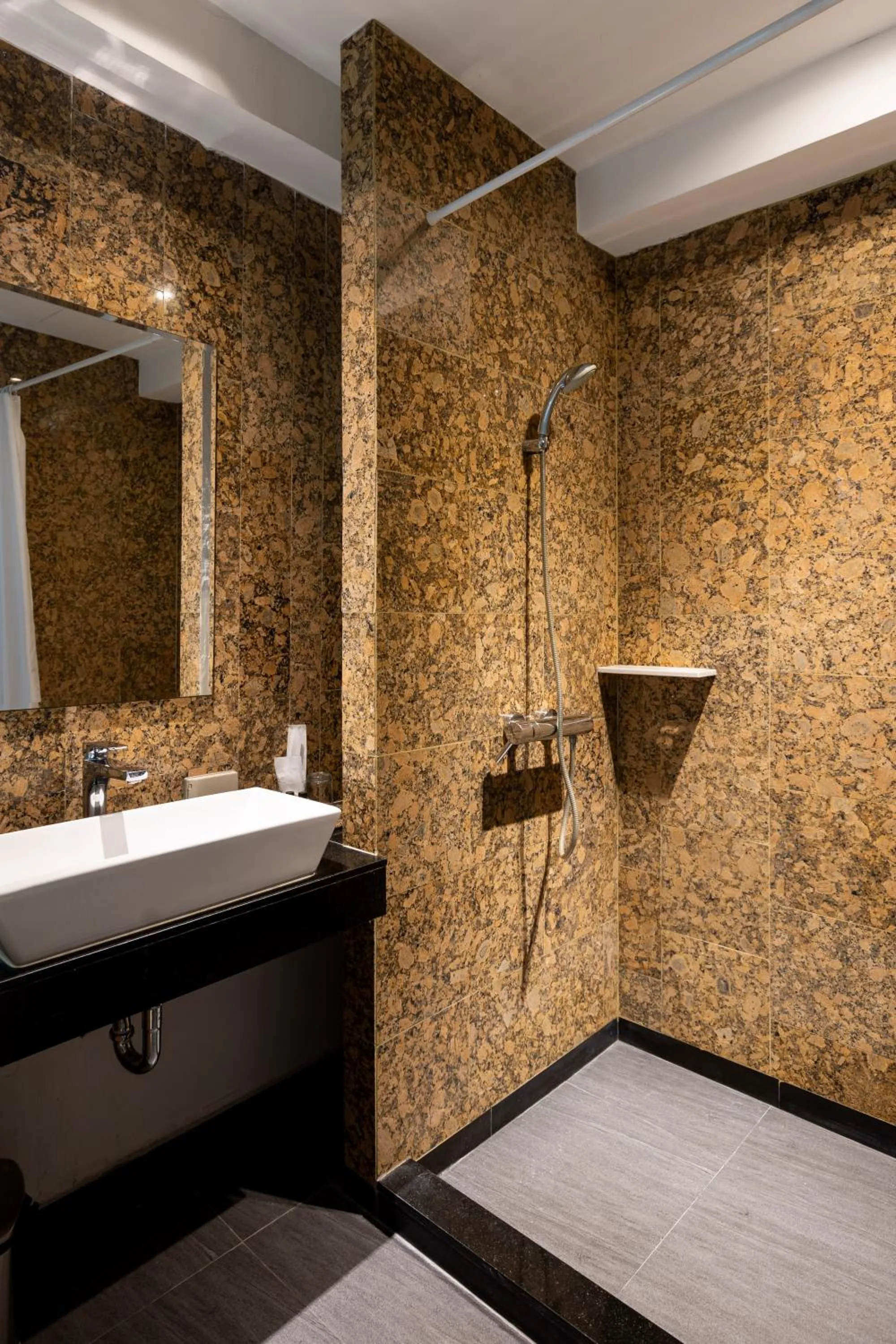 Sukhothai Hotel and Residence Ratchada