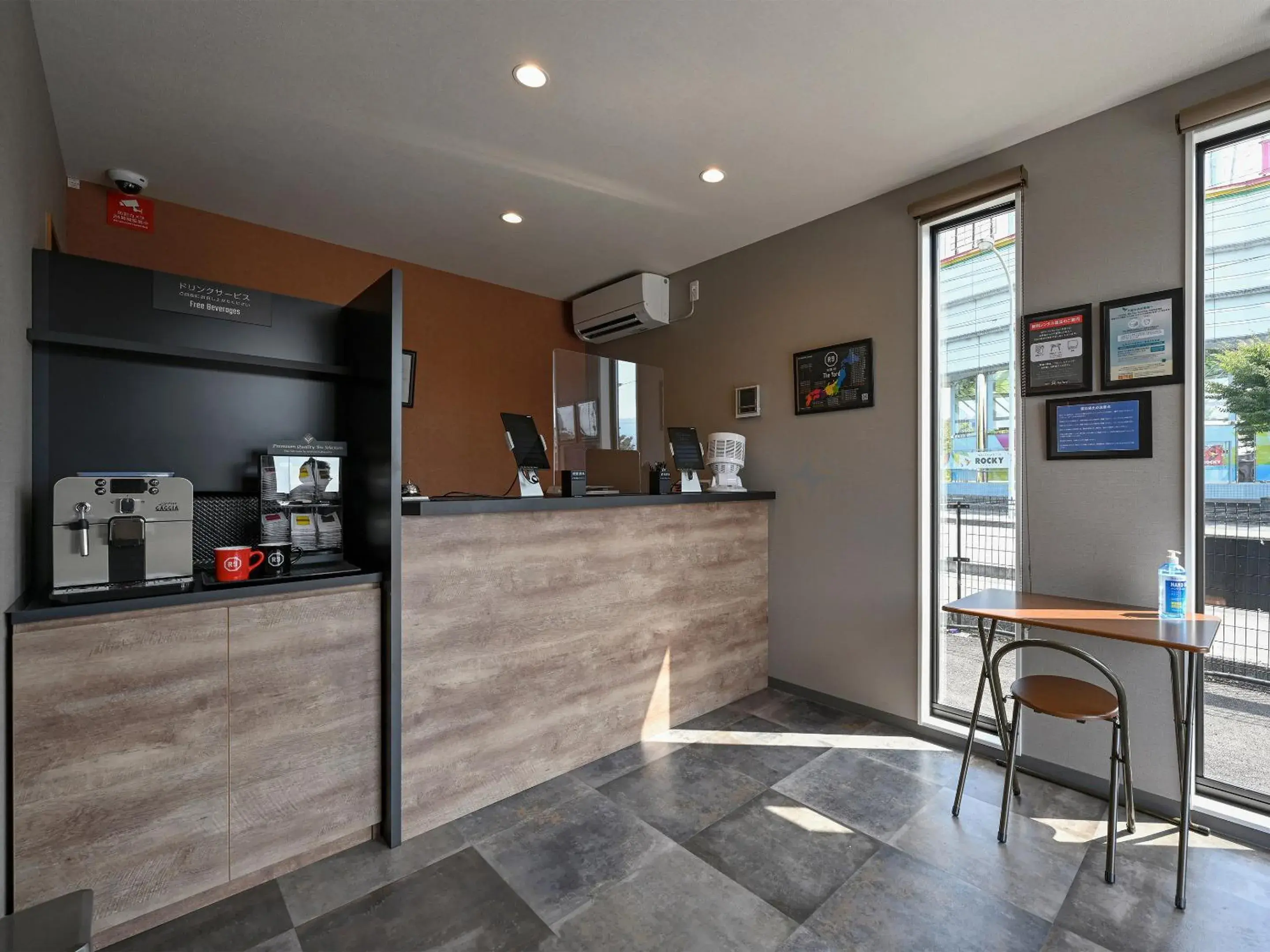 Lobby or reception in HOTEL R9 The Yard Shikokuchuo Lobby or reception in HOTEL R9 The Yard Shikokuchuo