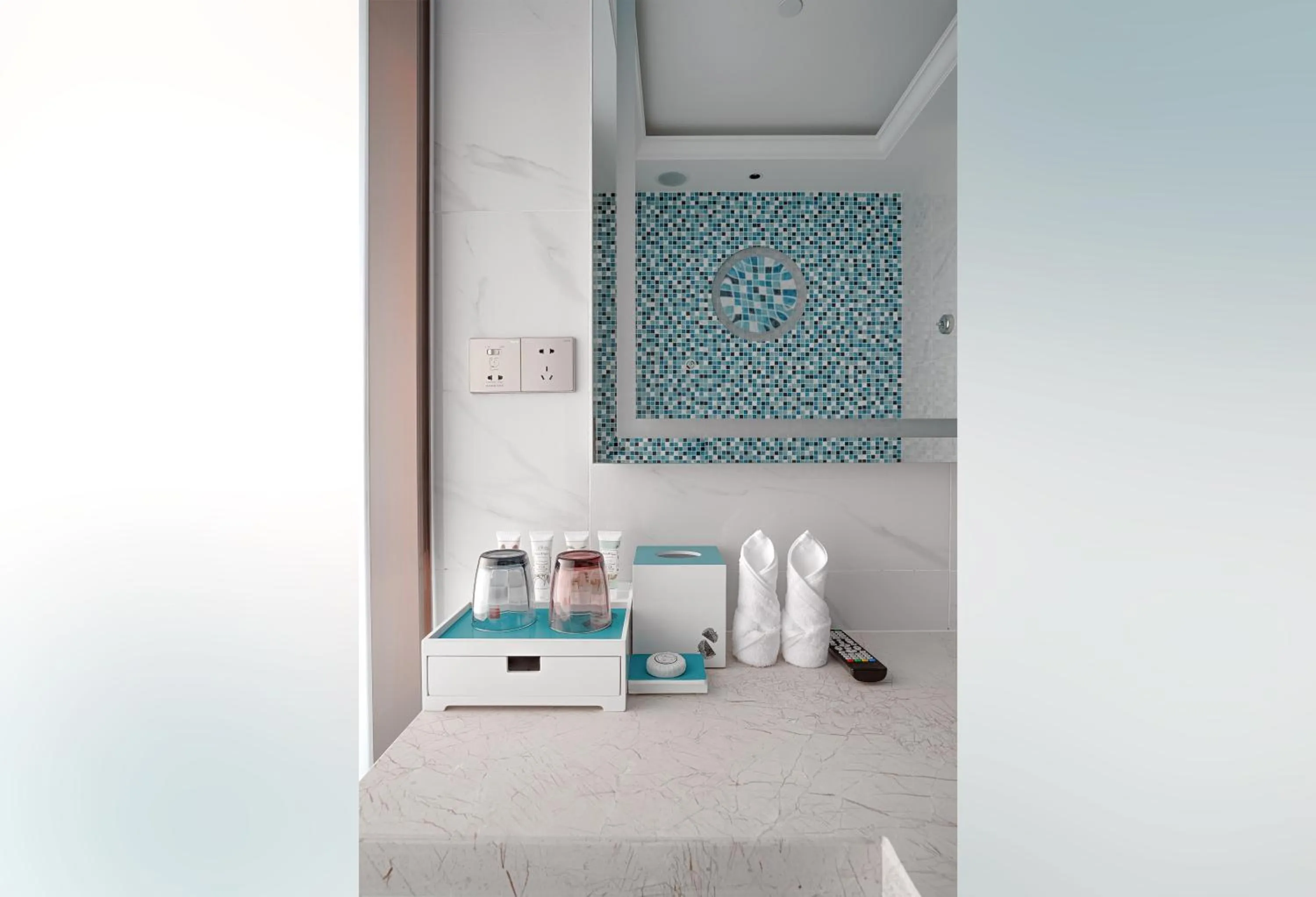 Coffee/tea facilities in Wuhu Suning Universal Hotel