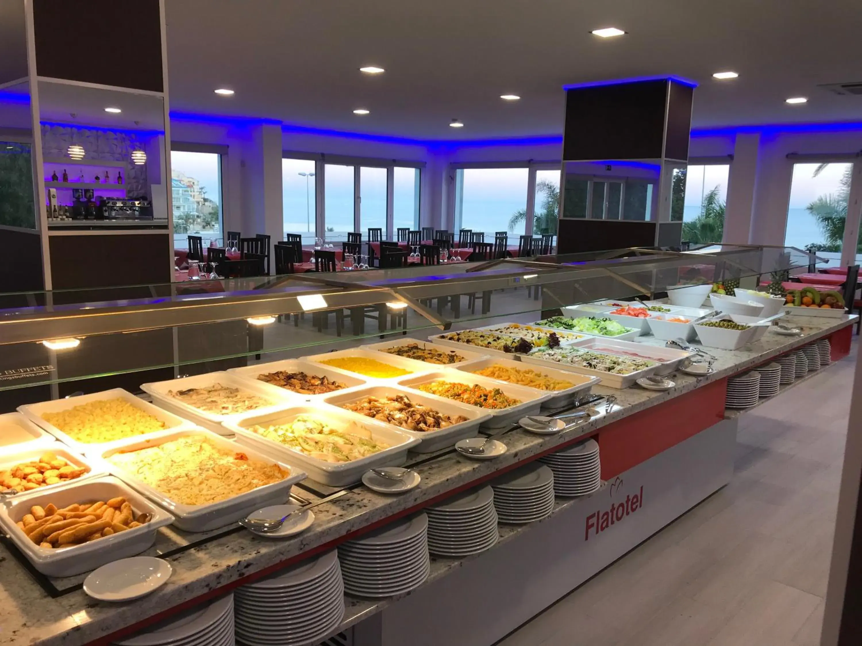 Restaurant/places to eat in First Flatotel International Restaurant/places to eat in First Flatotel International